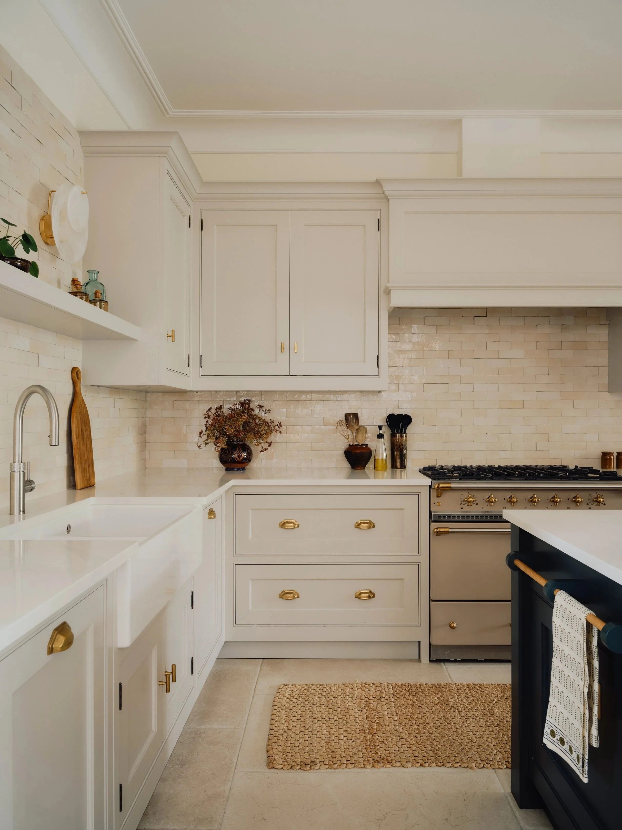 room-painted-in-porridge-warm-neutral-paint-imperfect-interiors-pilgrim-fenwick-and-tilbrook-range-collaboration