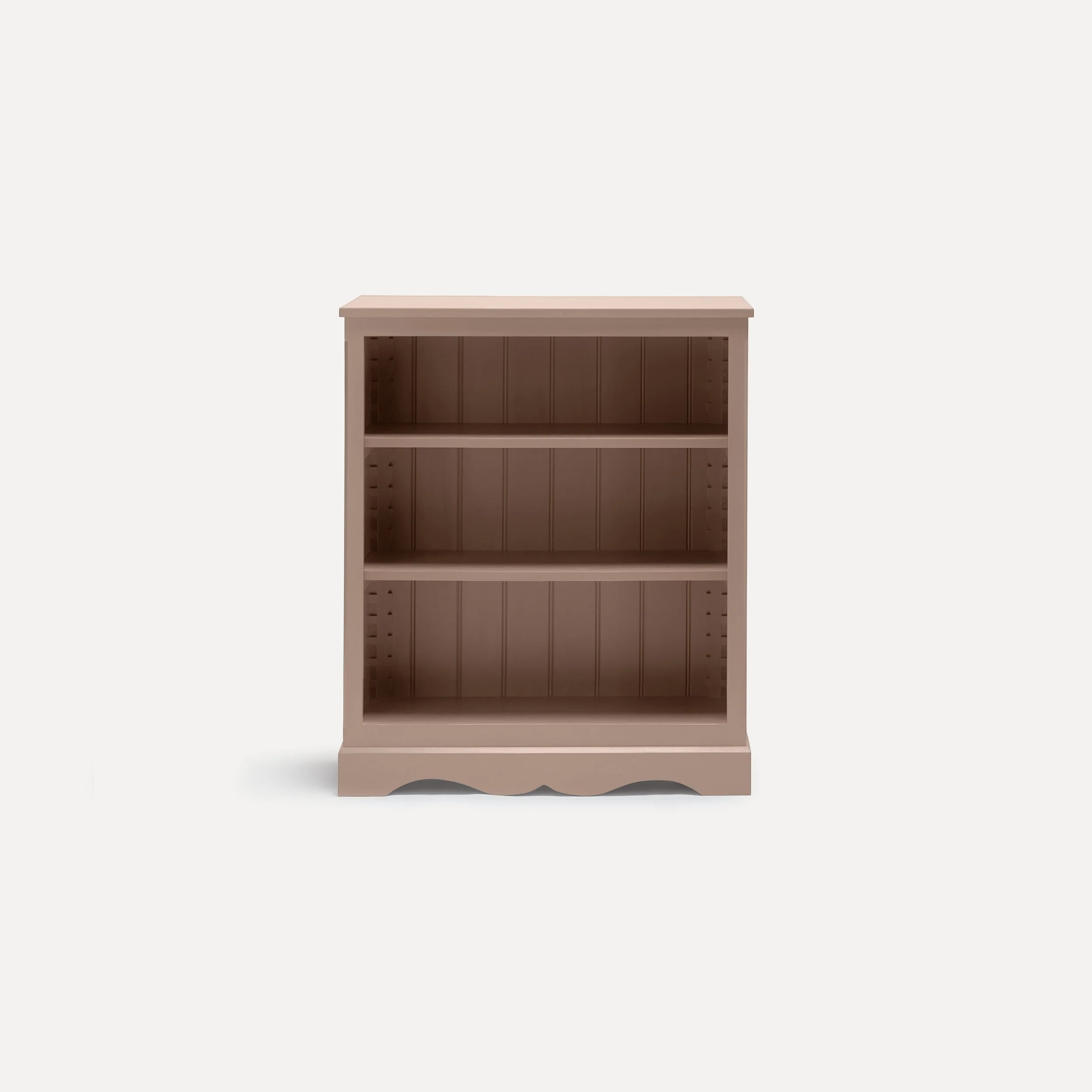 BOOKCASE_GUSTAVIAN_FRONT_LOWNARROW.jpg