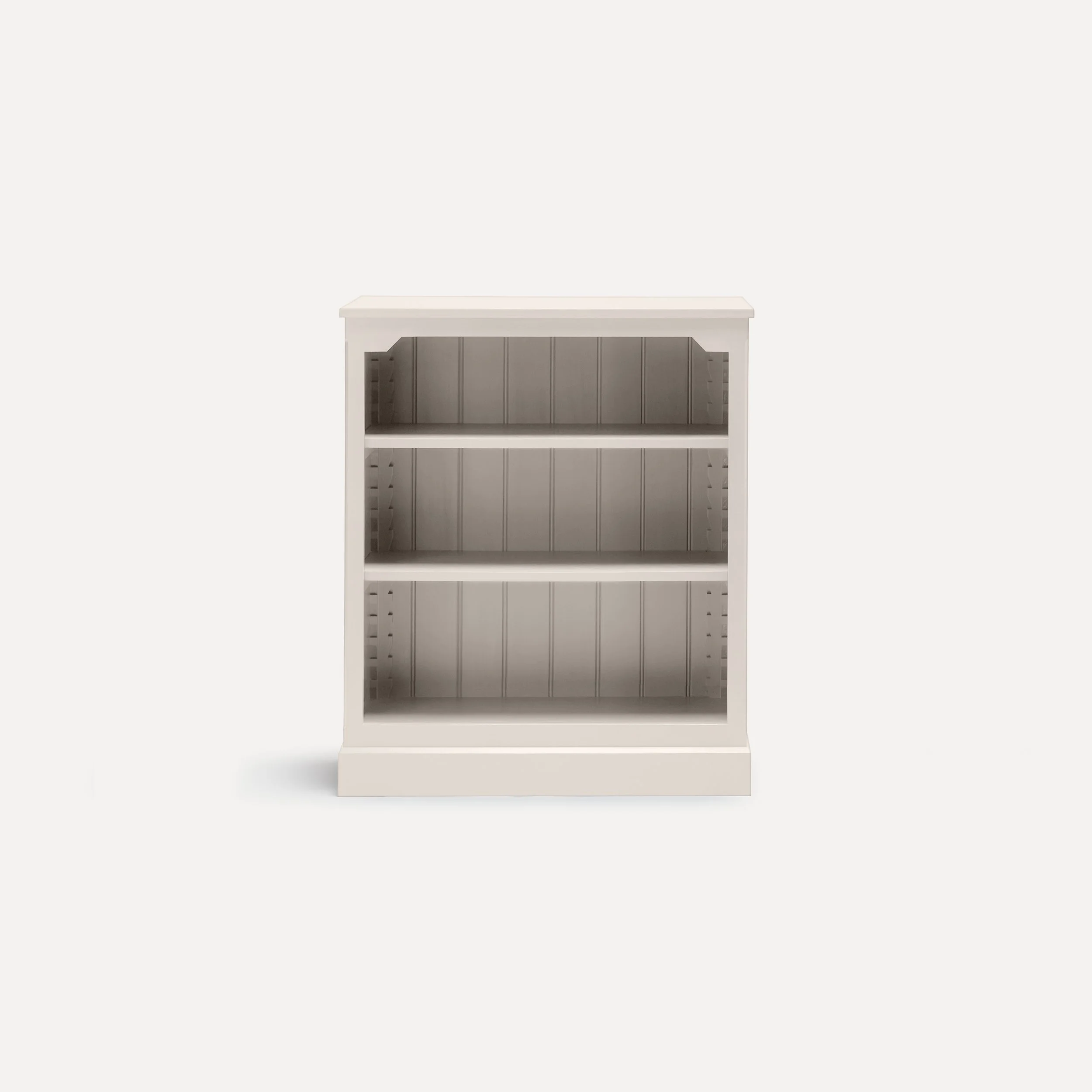 BOOKCASE_RUSTIC_FRONT_LOWNARROW.jpg