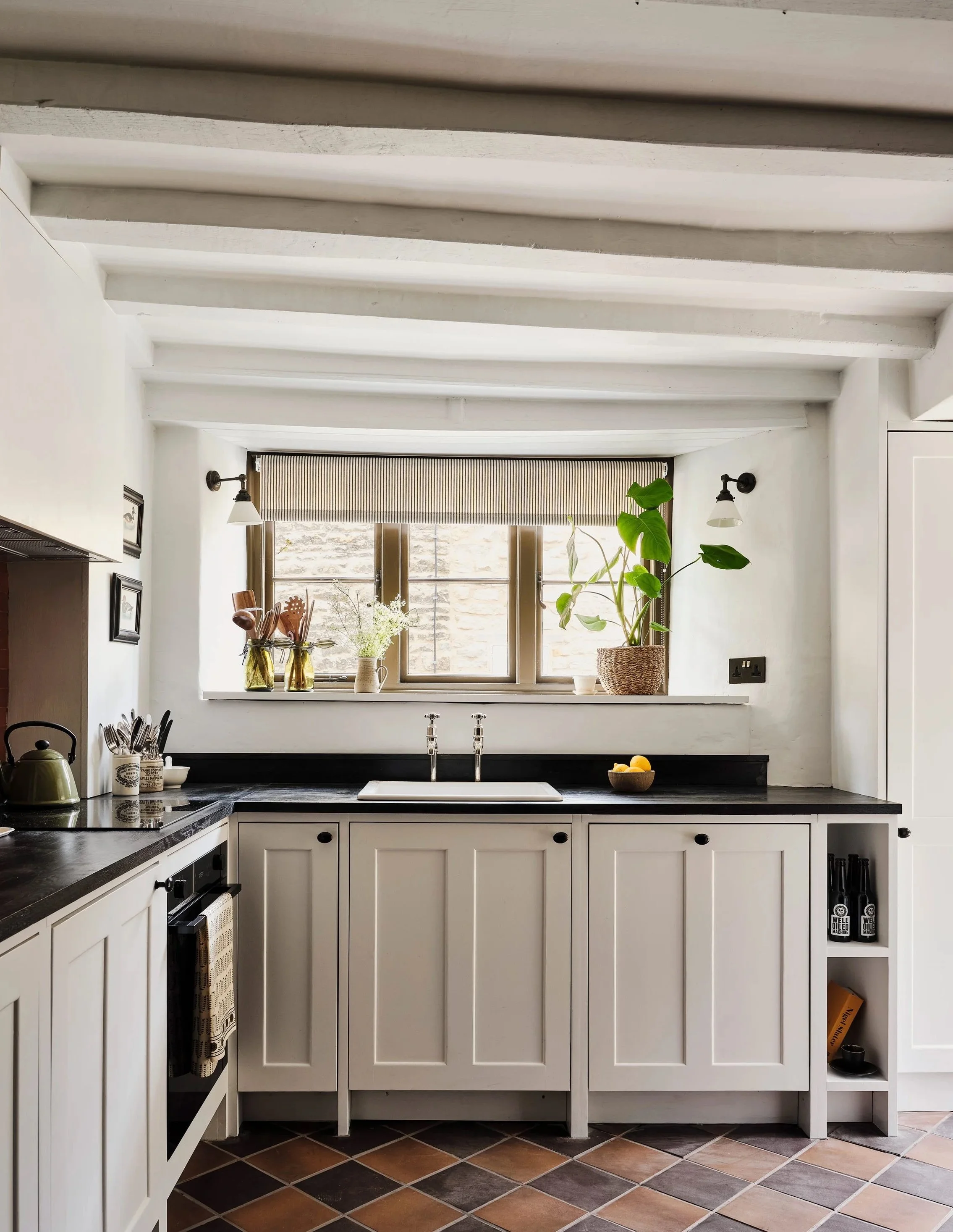 room-painted-in-spilt-milk-warm-white-paint-imperfect-interiors-pilgrim-fenwick-and-tilbrook-range-collaboration