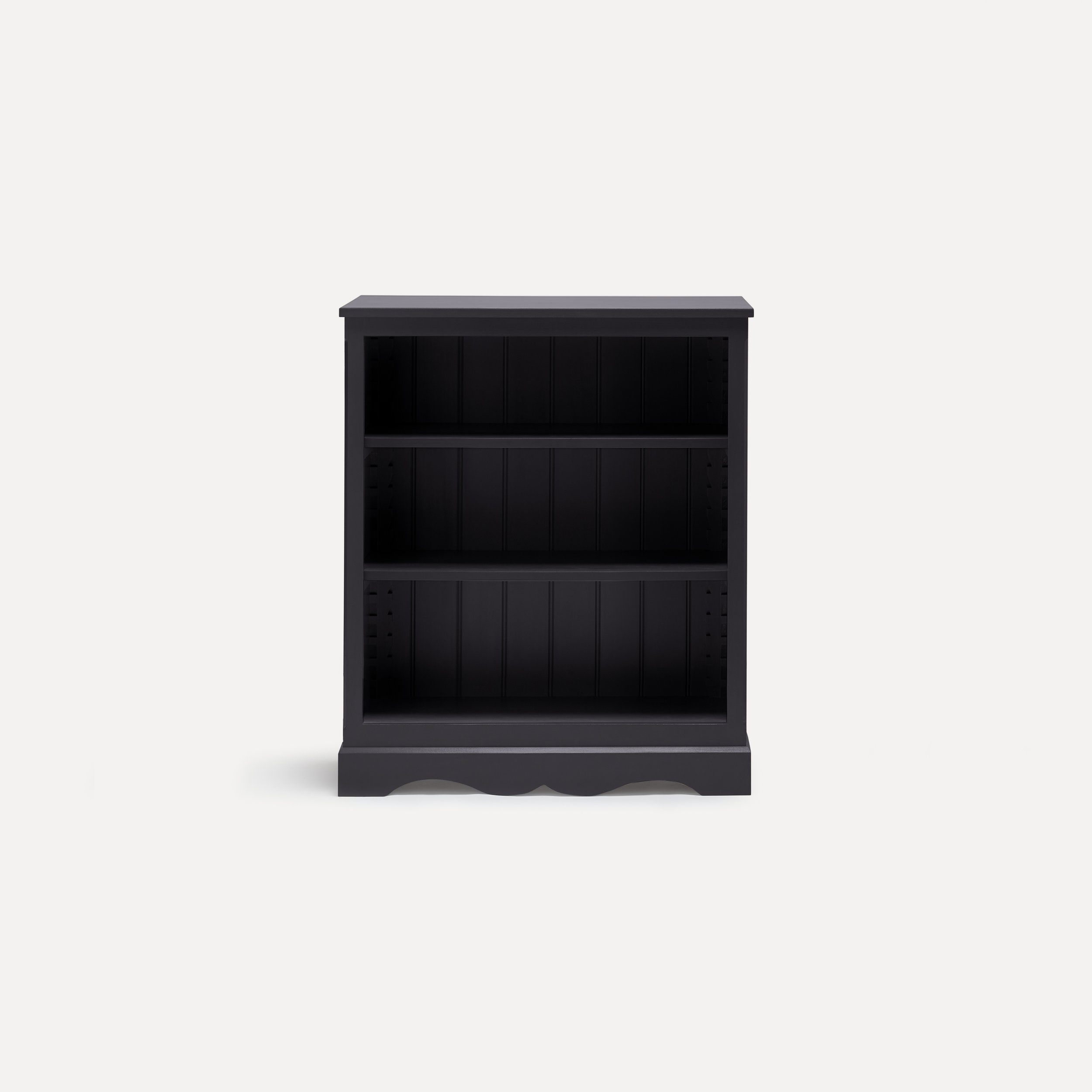 BOOKCASE_GUSTAVIAN_FRONT_LOWNARROW.jpg