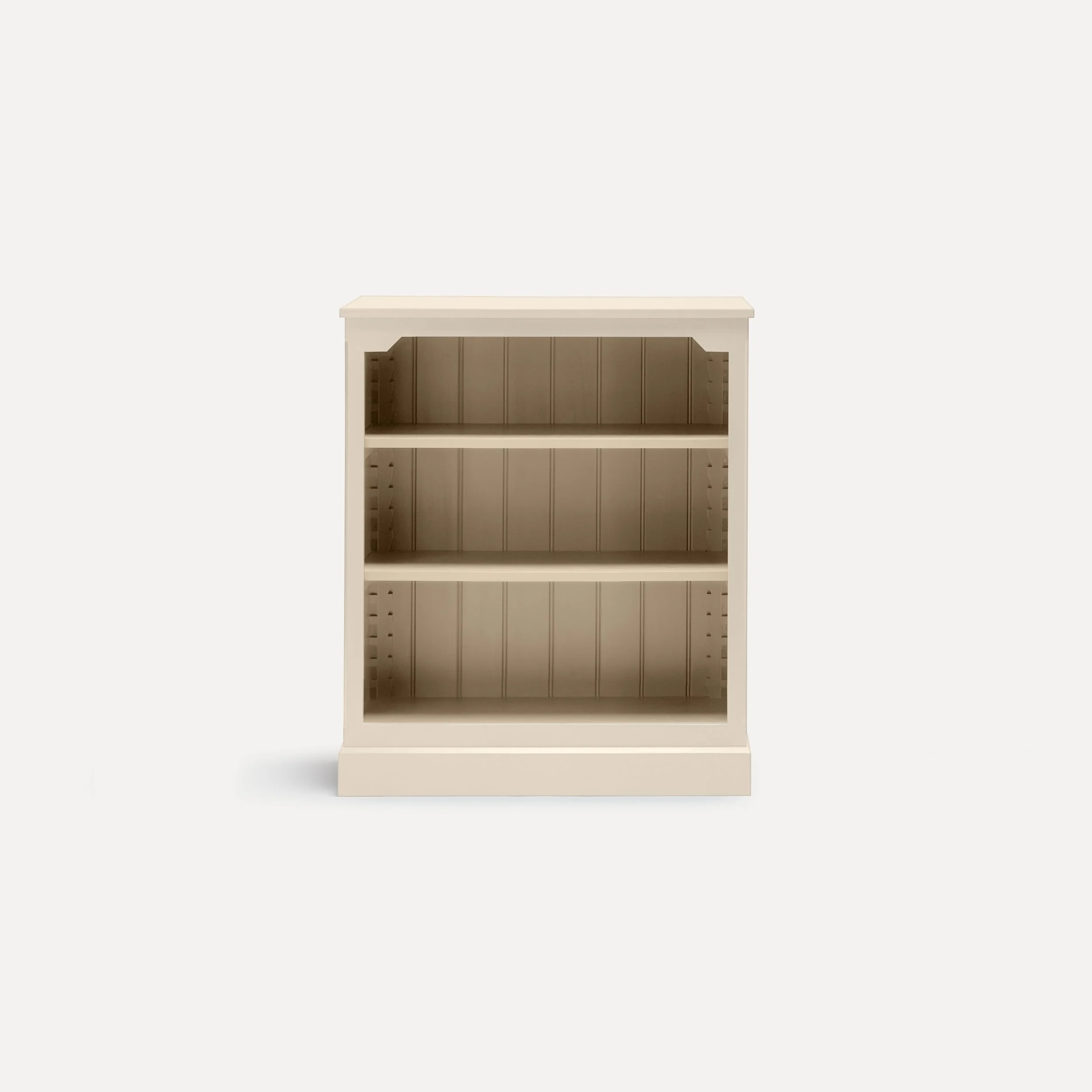 BOOKCASE_RUSTIC_FRONT_LOWNARROW.jpg