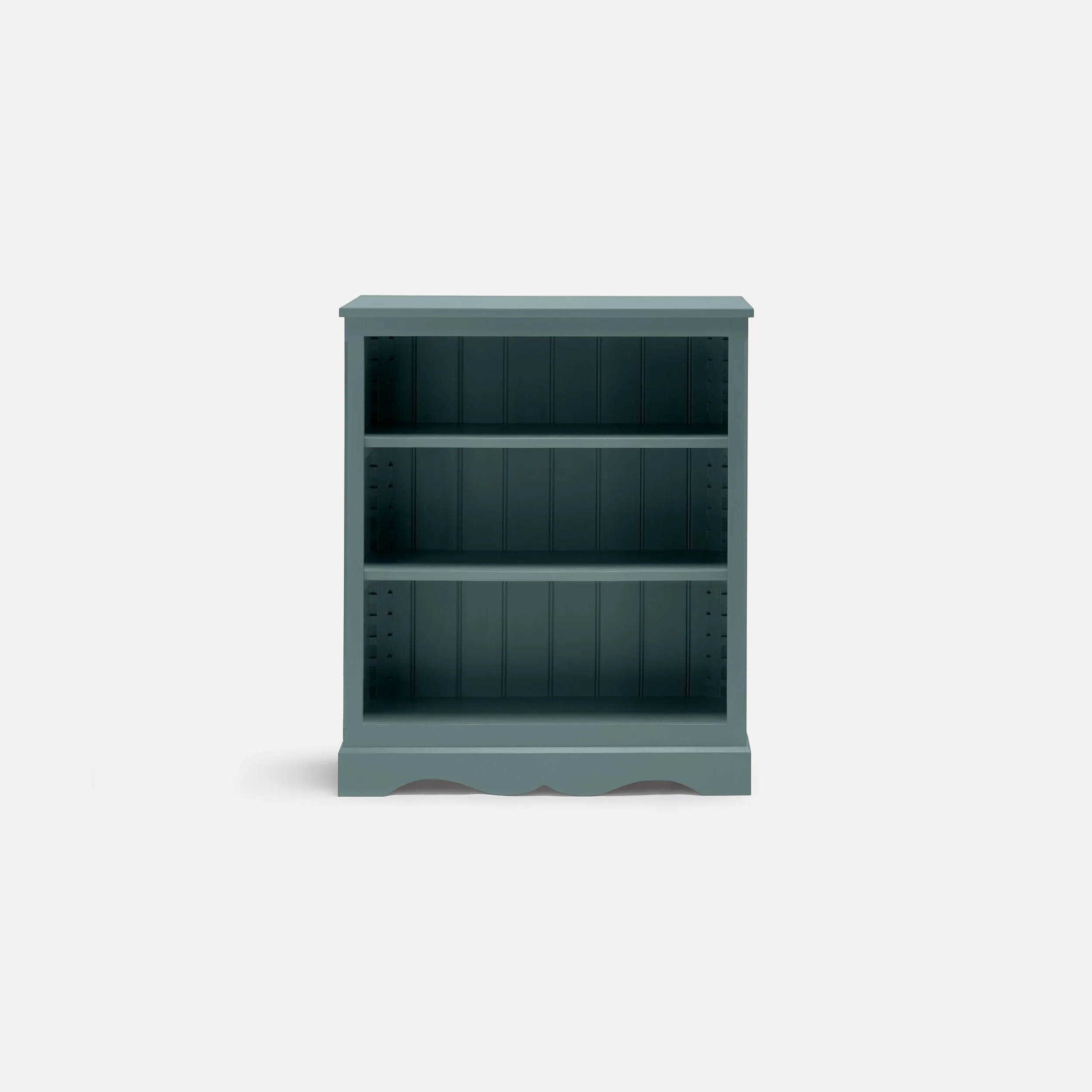 BOOKCASE_GUSTAVIAN_FRONT_LOWNARROW.jpg