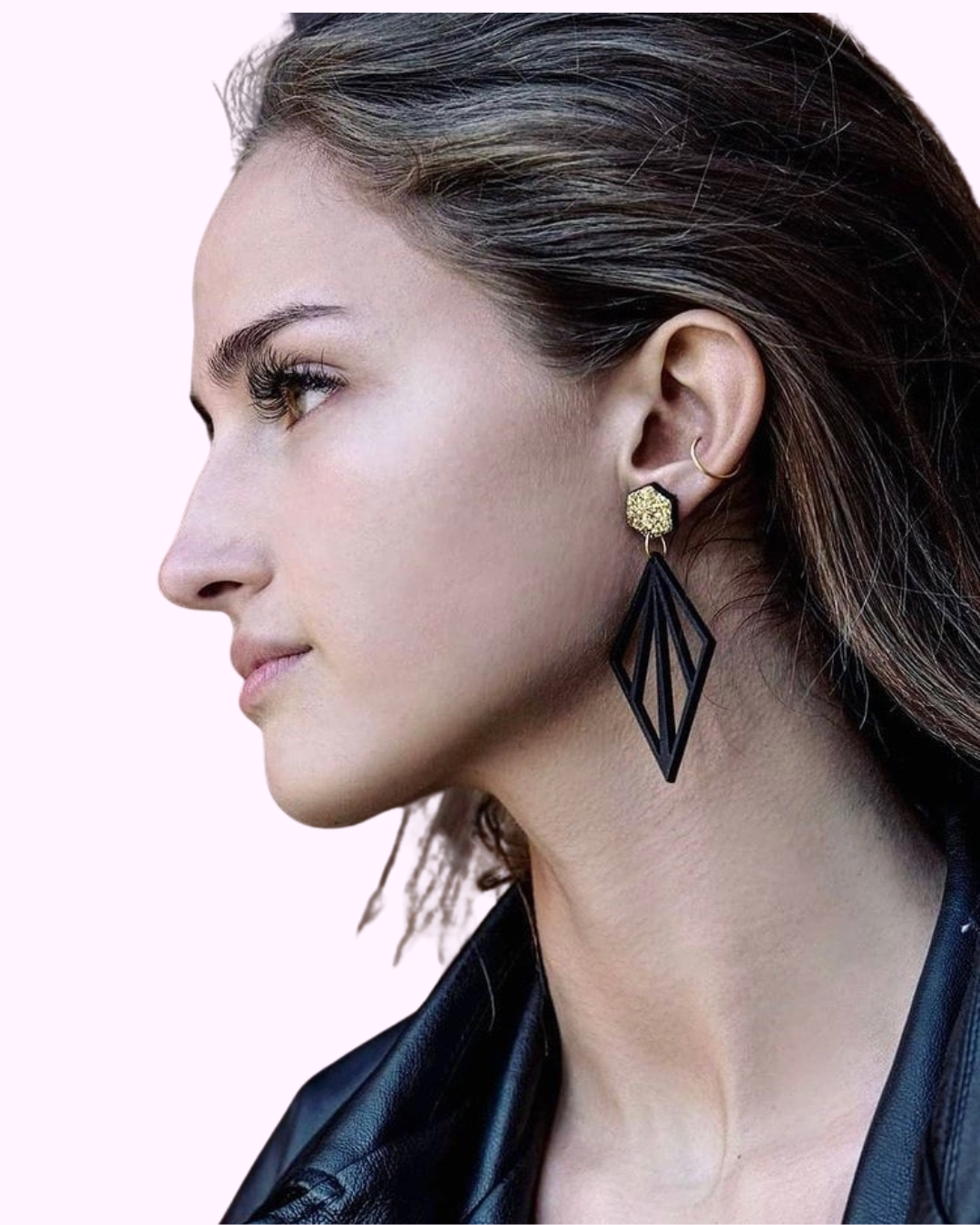 bigfavouriteguldmodel.png (Copy)