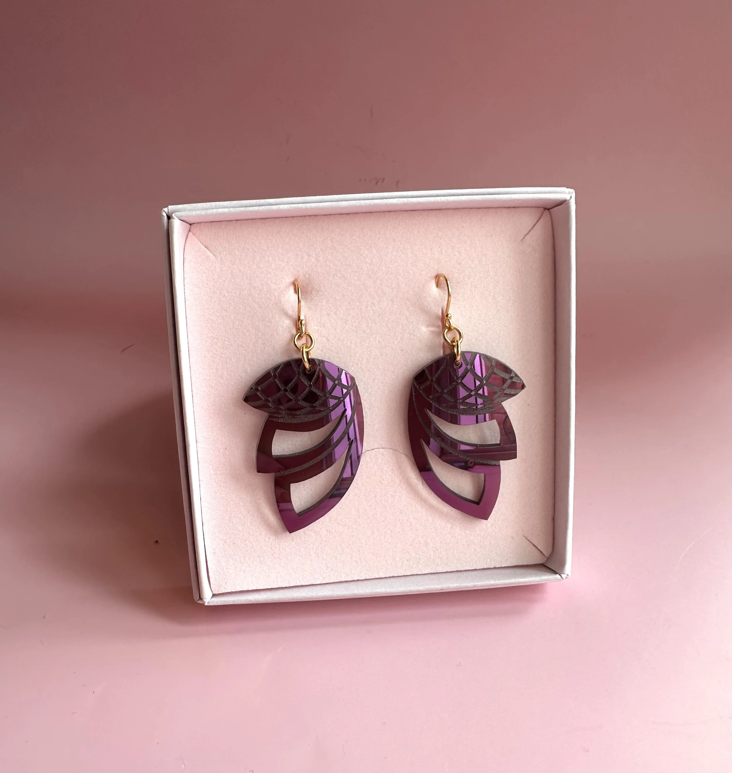 Shades - Aubergine