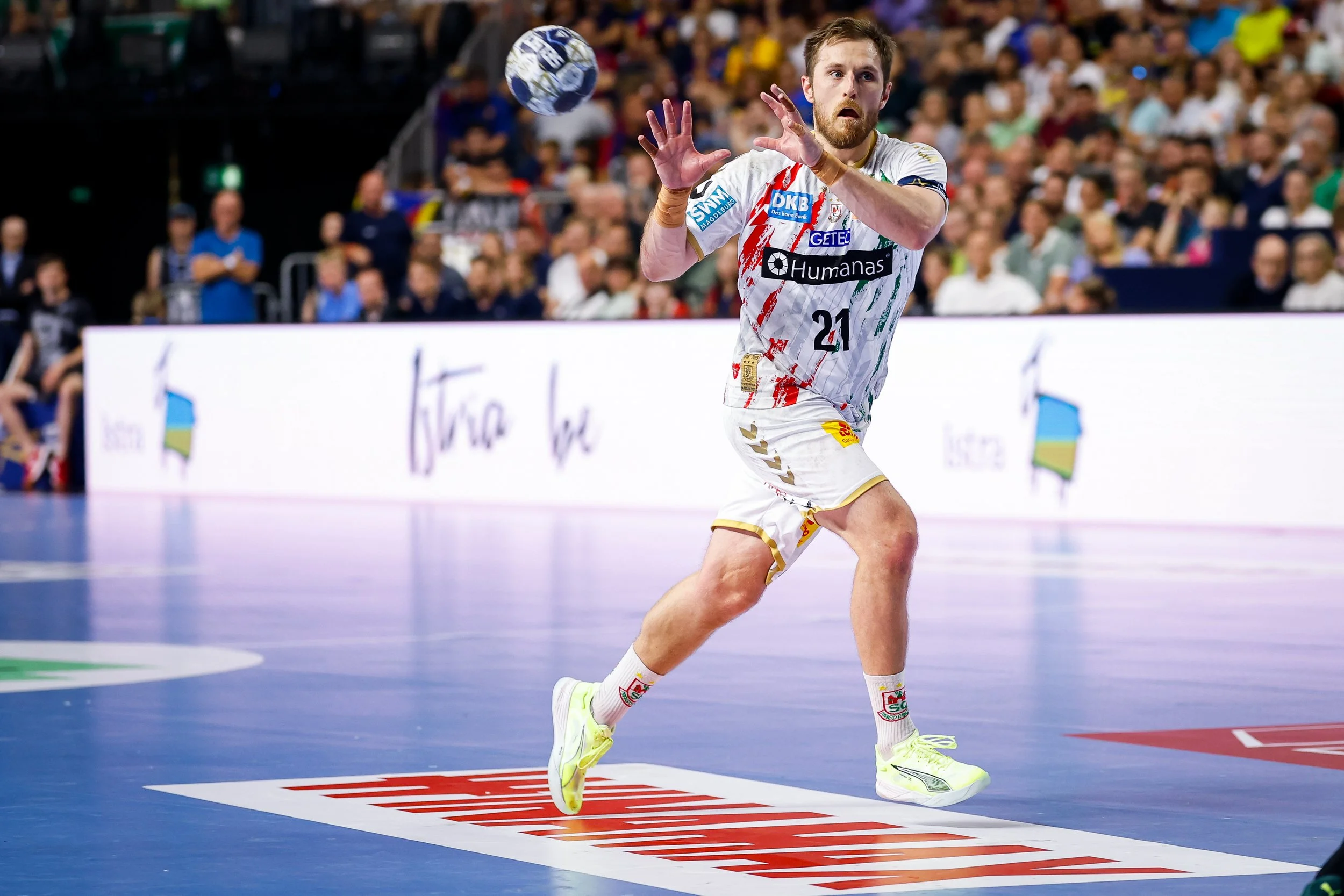 CLM25 - Final - F├╝chse Berlin vs SC Magdeburg__1JC8013_JC.jpg