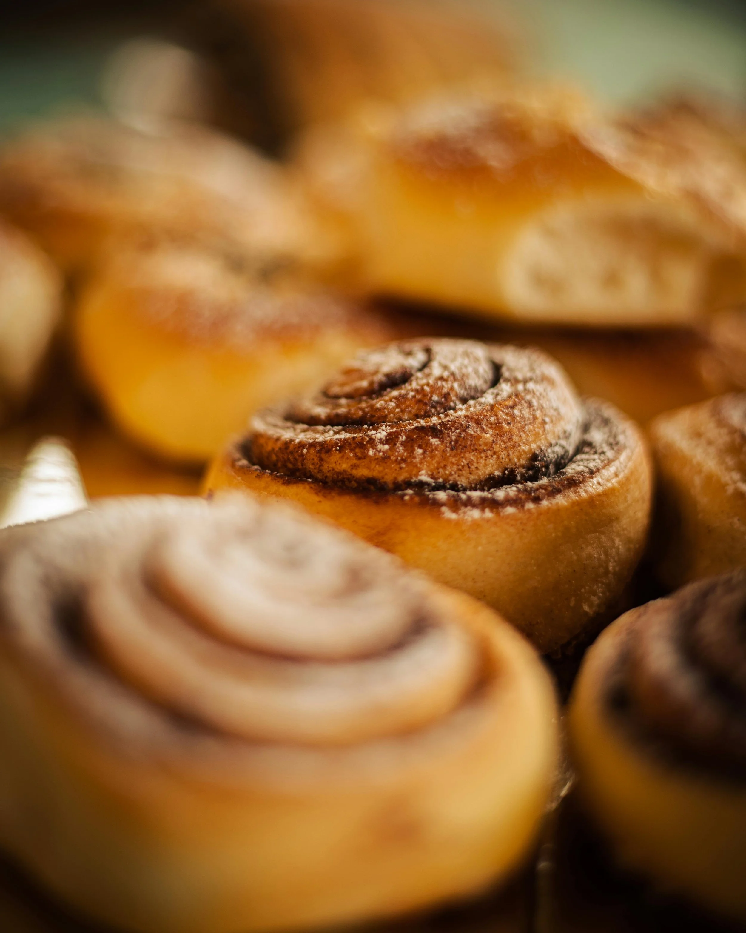 Cinnamon Rolls (4 Pack)