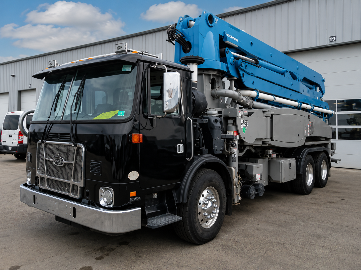 2020 Liebherr 37 Meter Concrete Boom Pump (#0305)