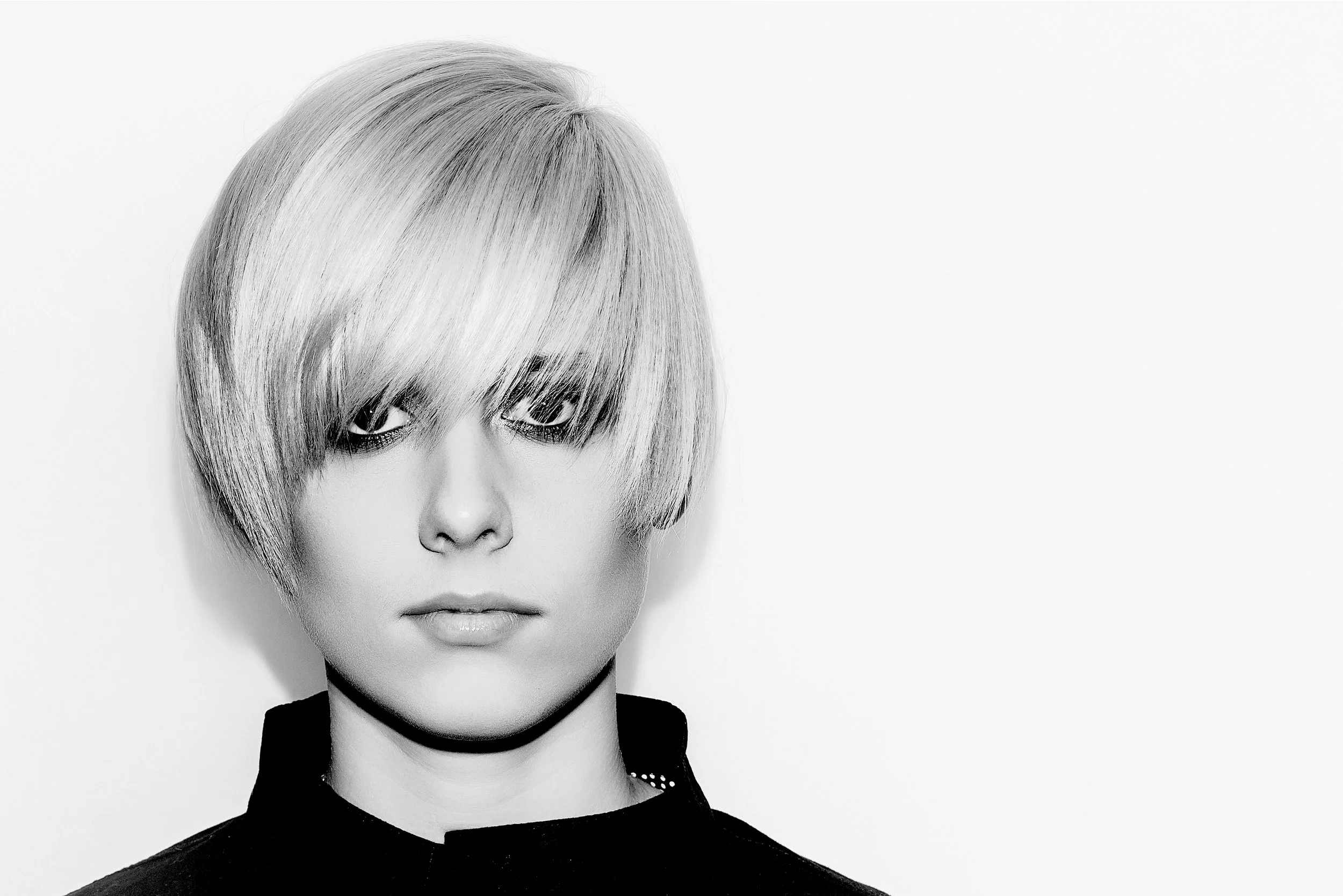 Shutterstock razor haircut B&W (non Inatagram size).jpg