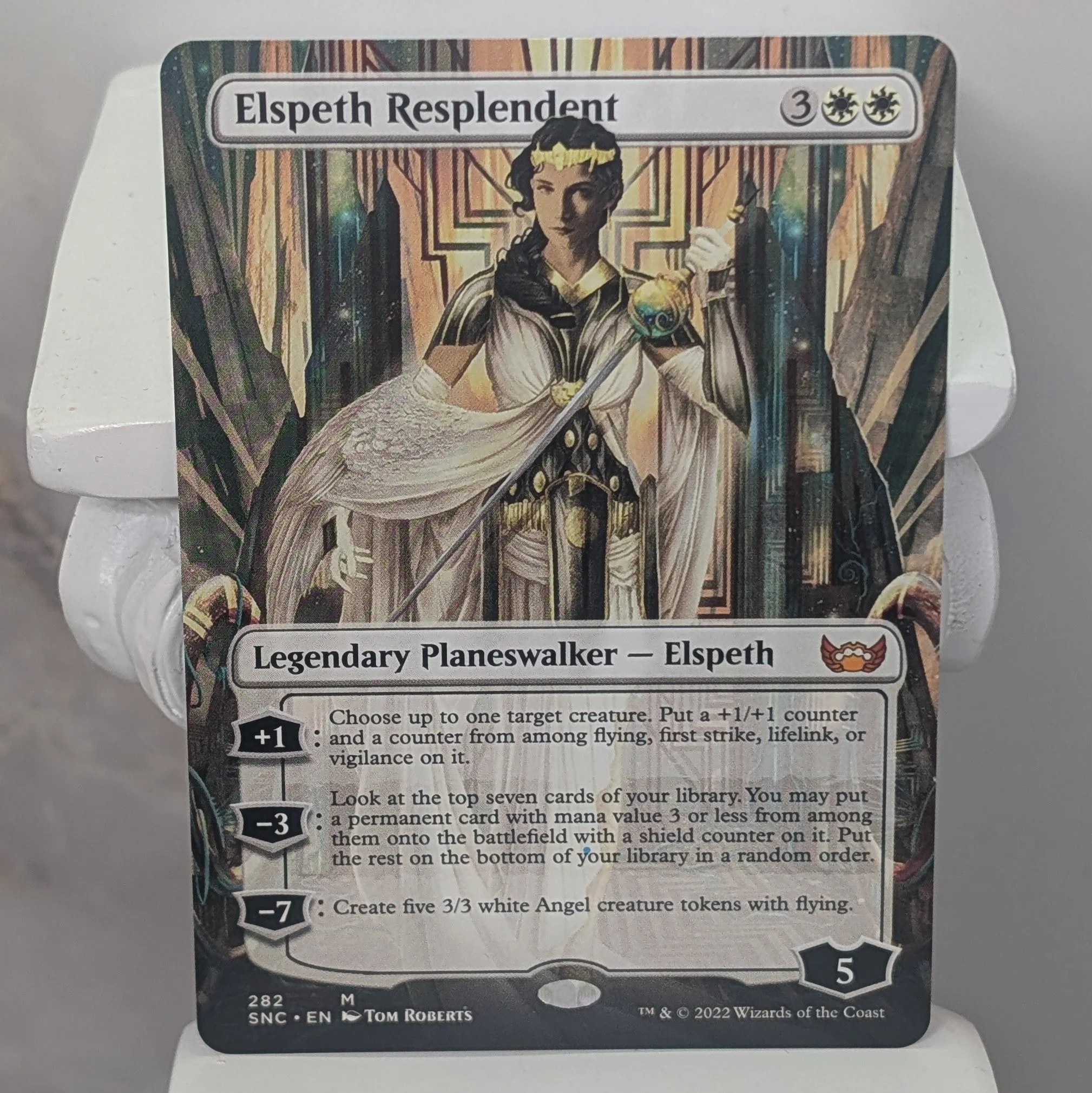 Elspeth Resplendent