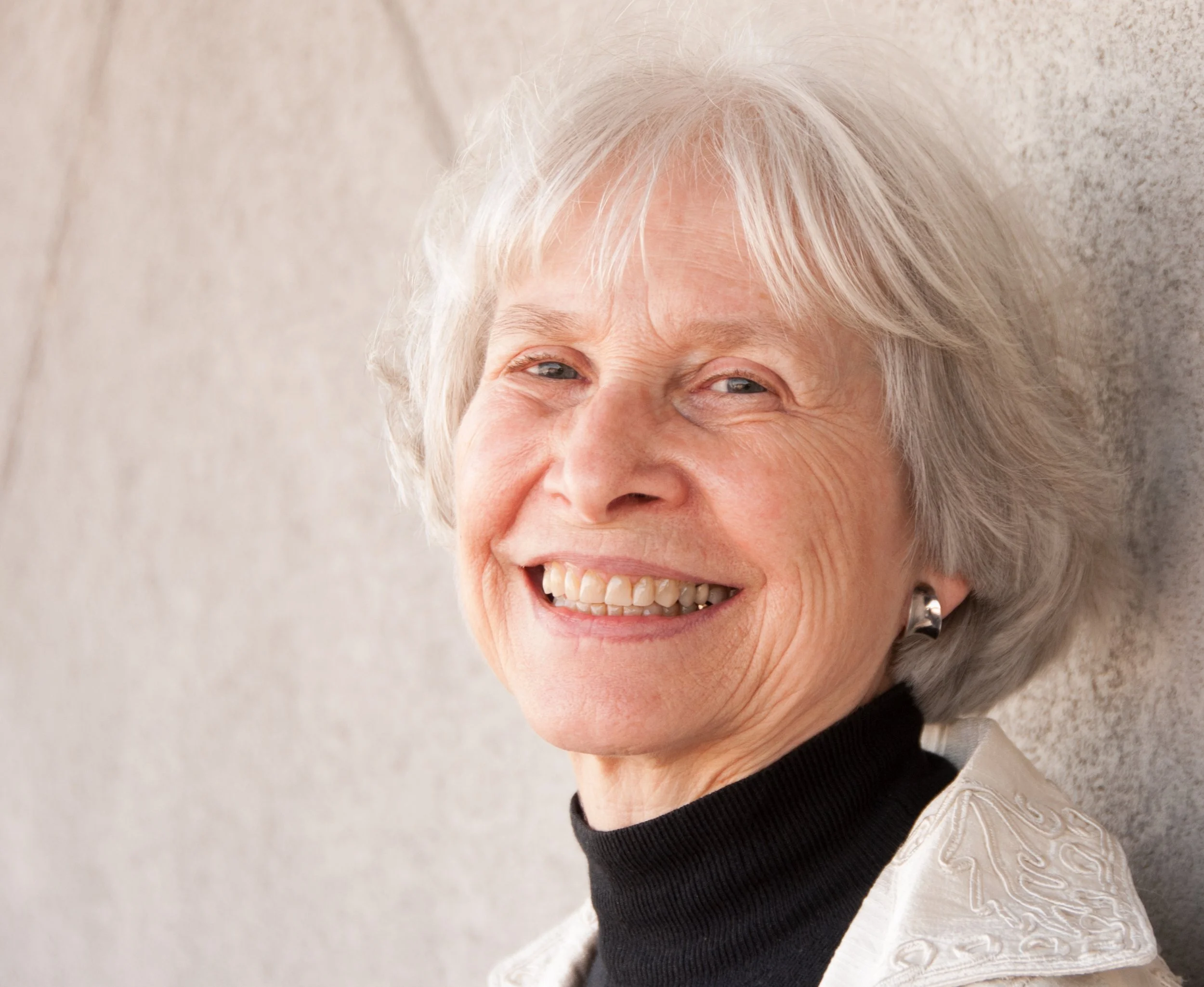 <span class="sqsrte-text-color--darkAccent">Abstract Photography with Susan Ruach</span>