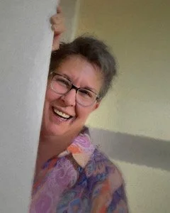 Gena Tussey, M. Photog., M. Artist, Cr., CPP