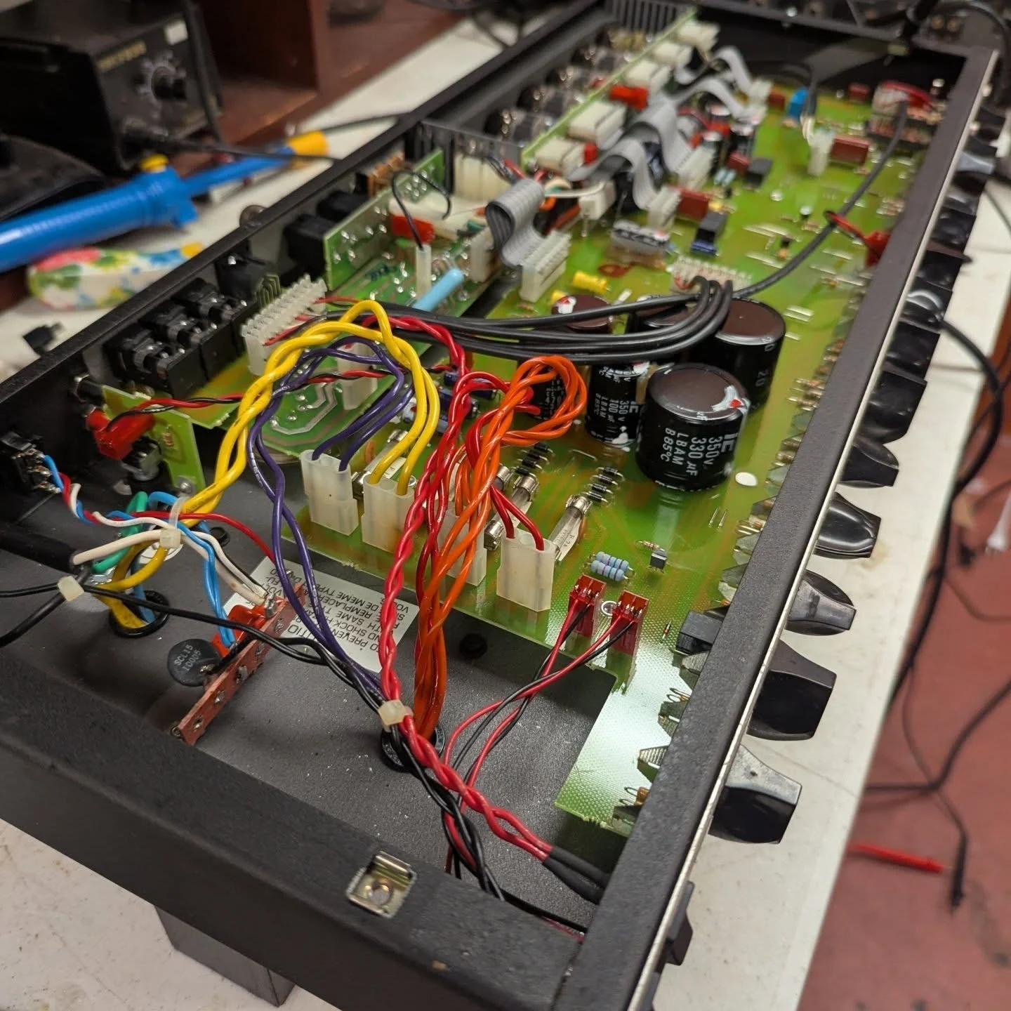 Today on the bench, one of my all time favorite amps, the #Peavey 6505 MK II (US made)