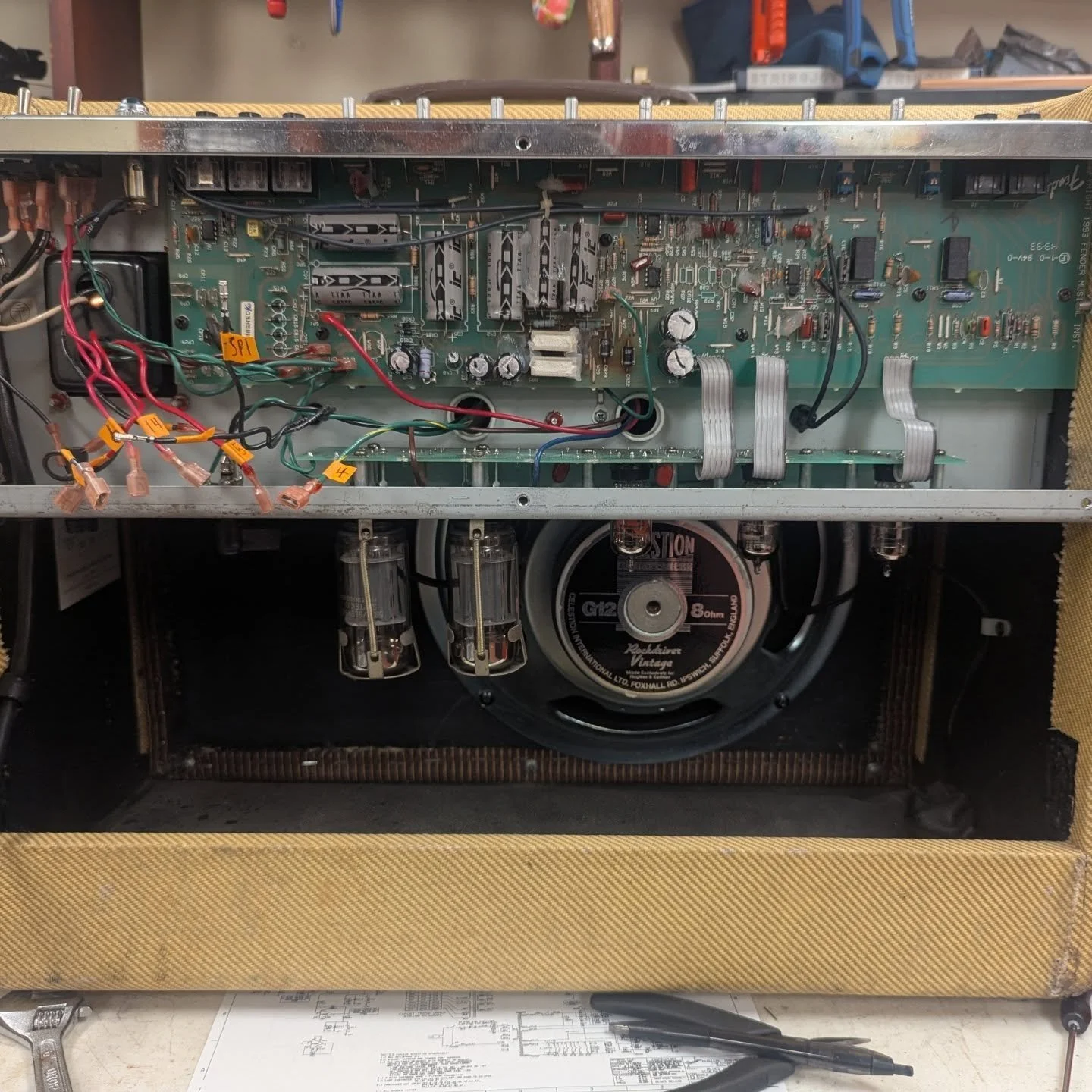 Last project before a much needed vacation, did a complete overhaul of this 1993 Fender blues deluxe. Recapped, rebuilt the low voltage power supply, added bigger screen grid resistors, added a bias trim pot with 1 ohm cathode resistors for easy bias