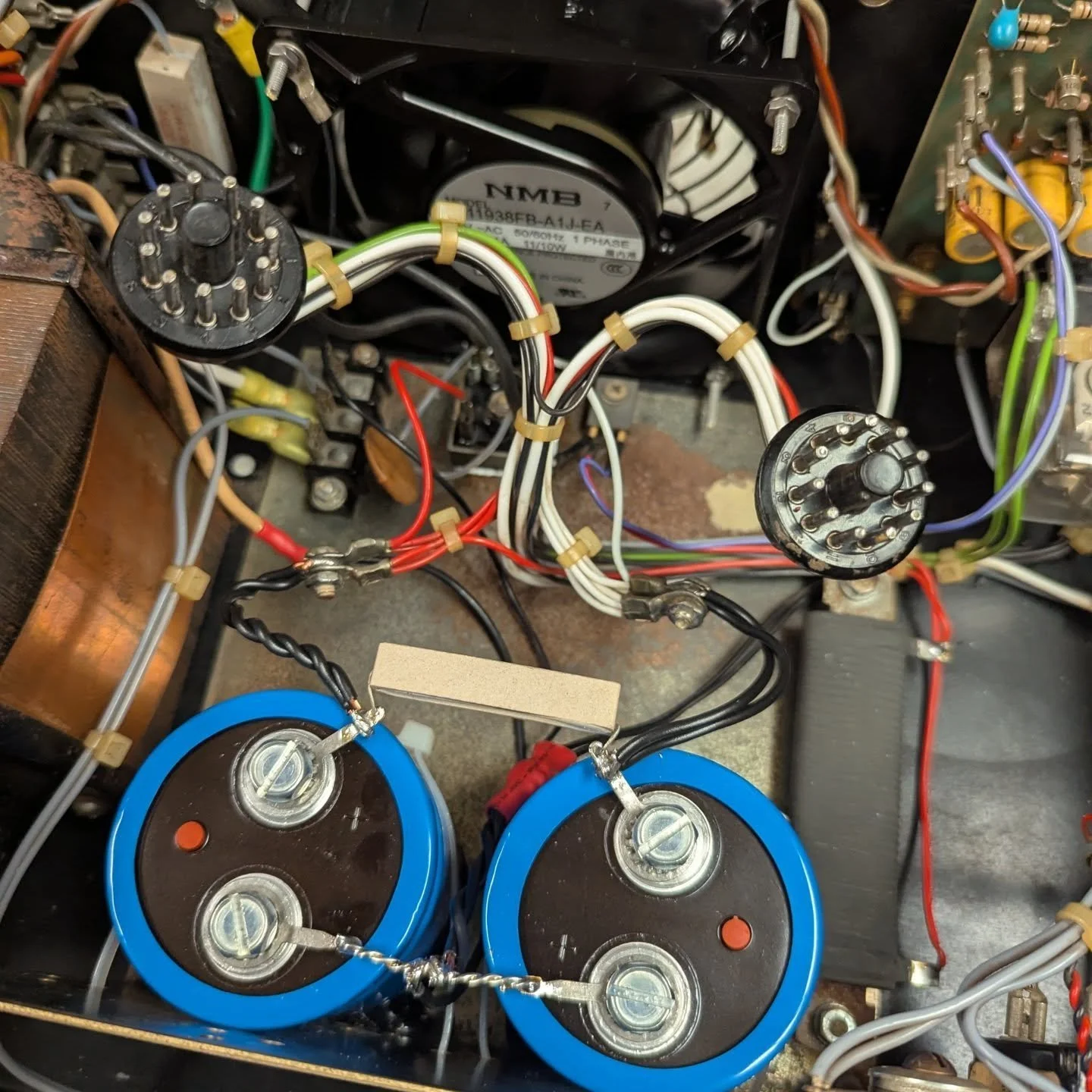 New filter caps installed in the BGW 500D.