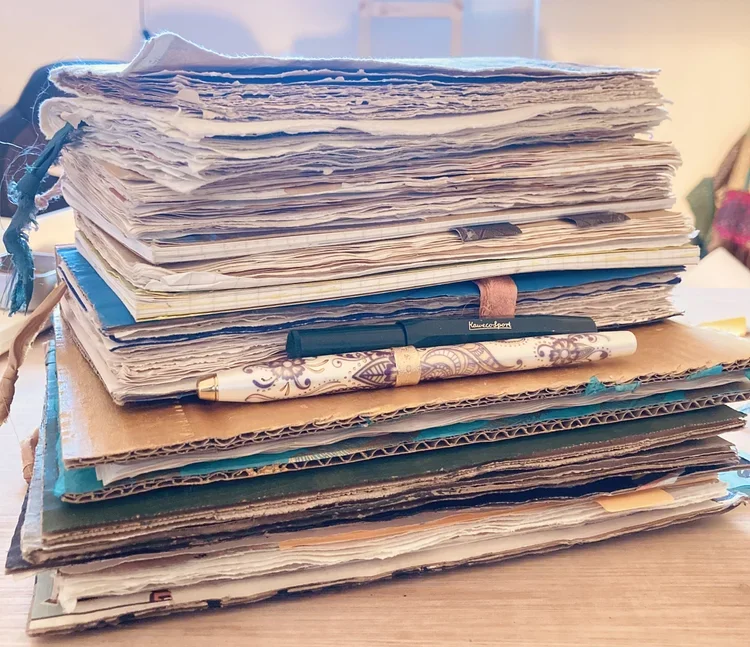 Handmade note-books & journals: workshops and 1-1 session. Spaces to write & re/write & archive our stories.