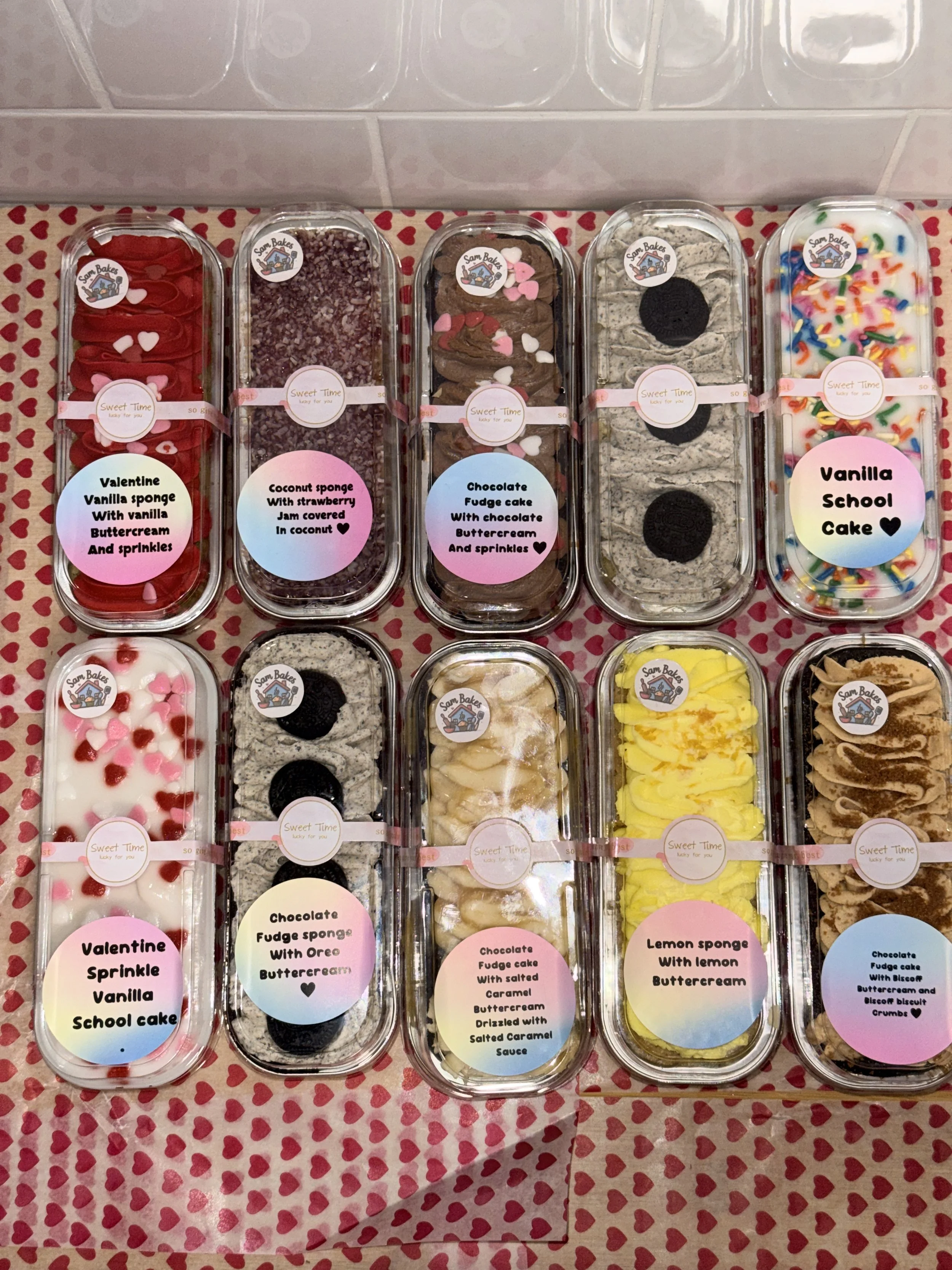 5 Mini Cake Pans Selection - Little Cakes , Big Flavor.