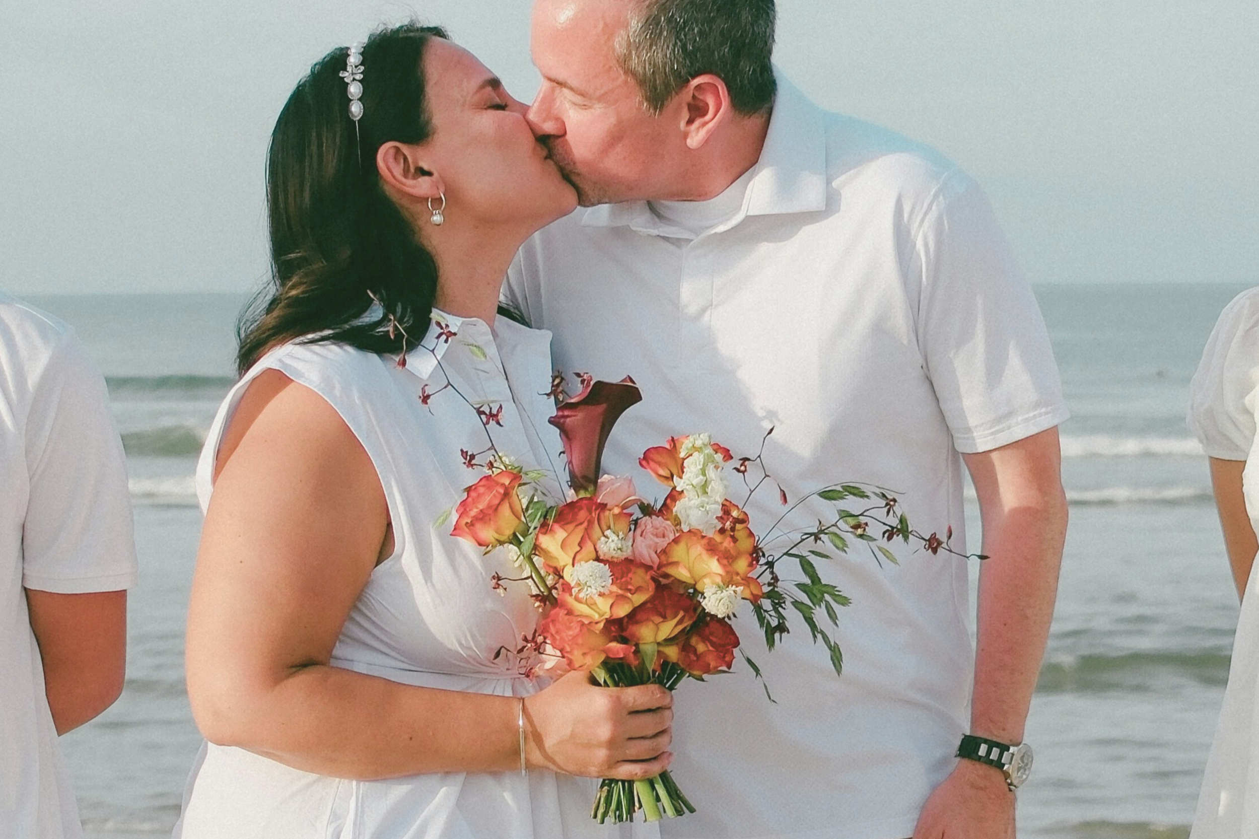 Vow Renewal Ceremonies: How to Say “I Still Do” Your Way