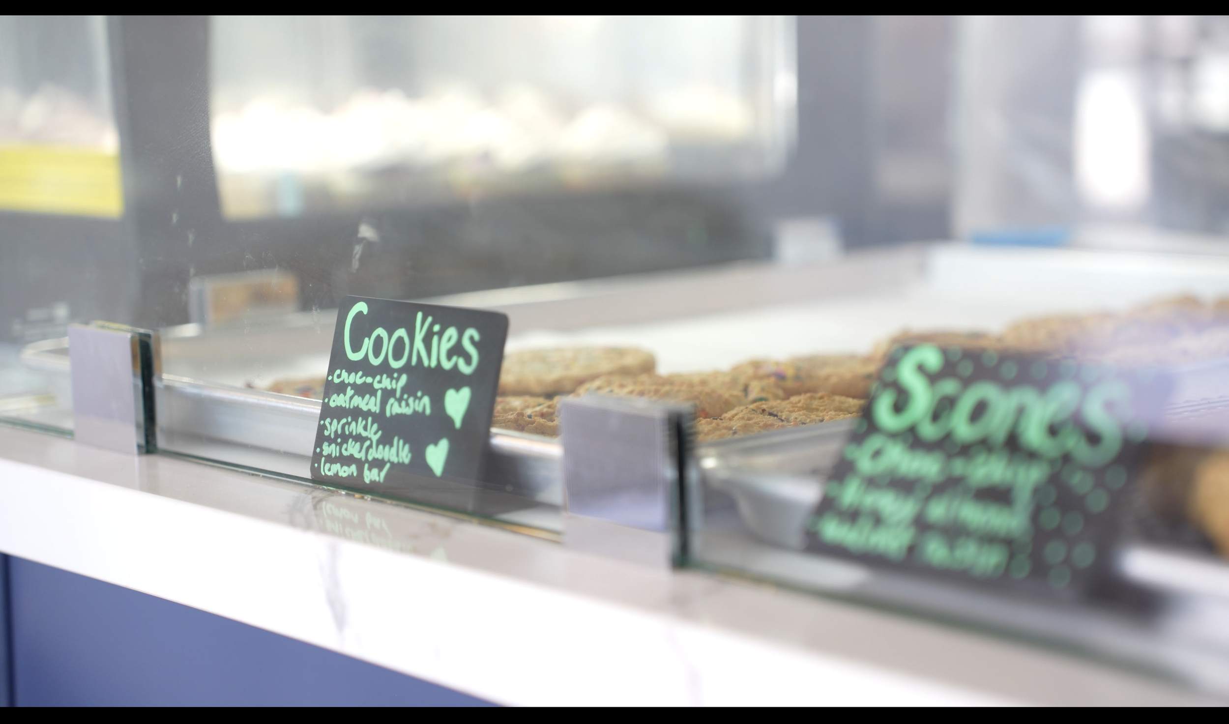 Click on a still to open the film 