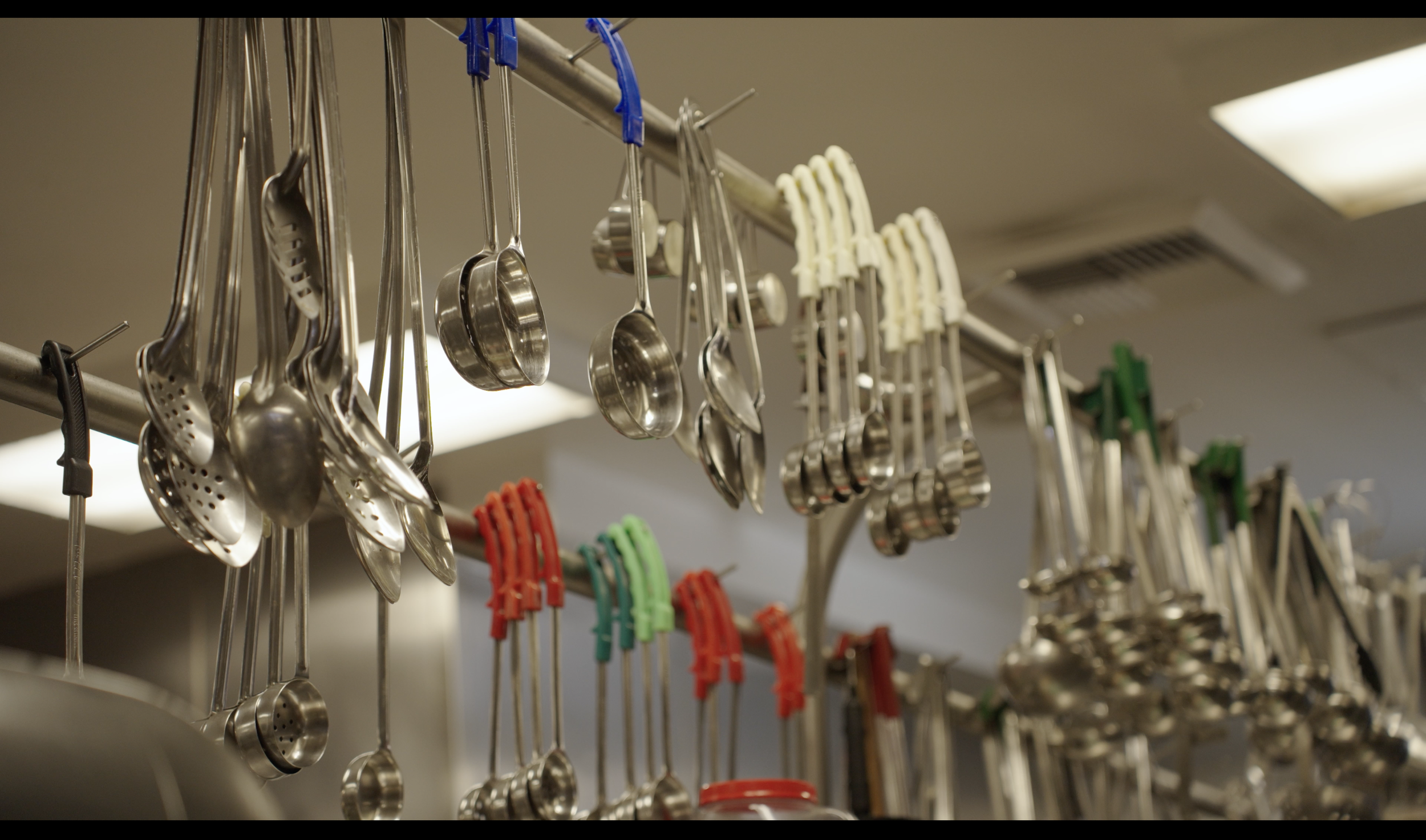 Click on a still to open the film 