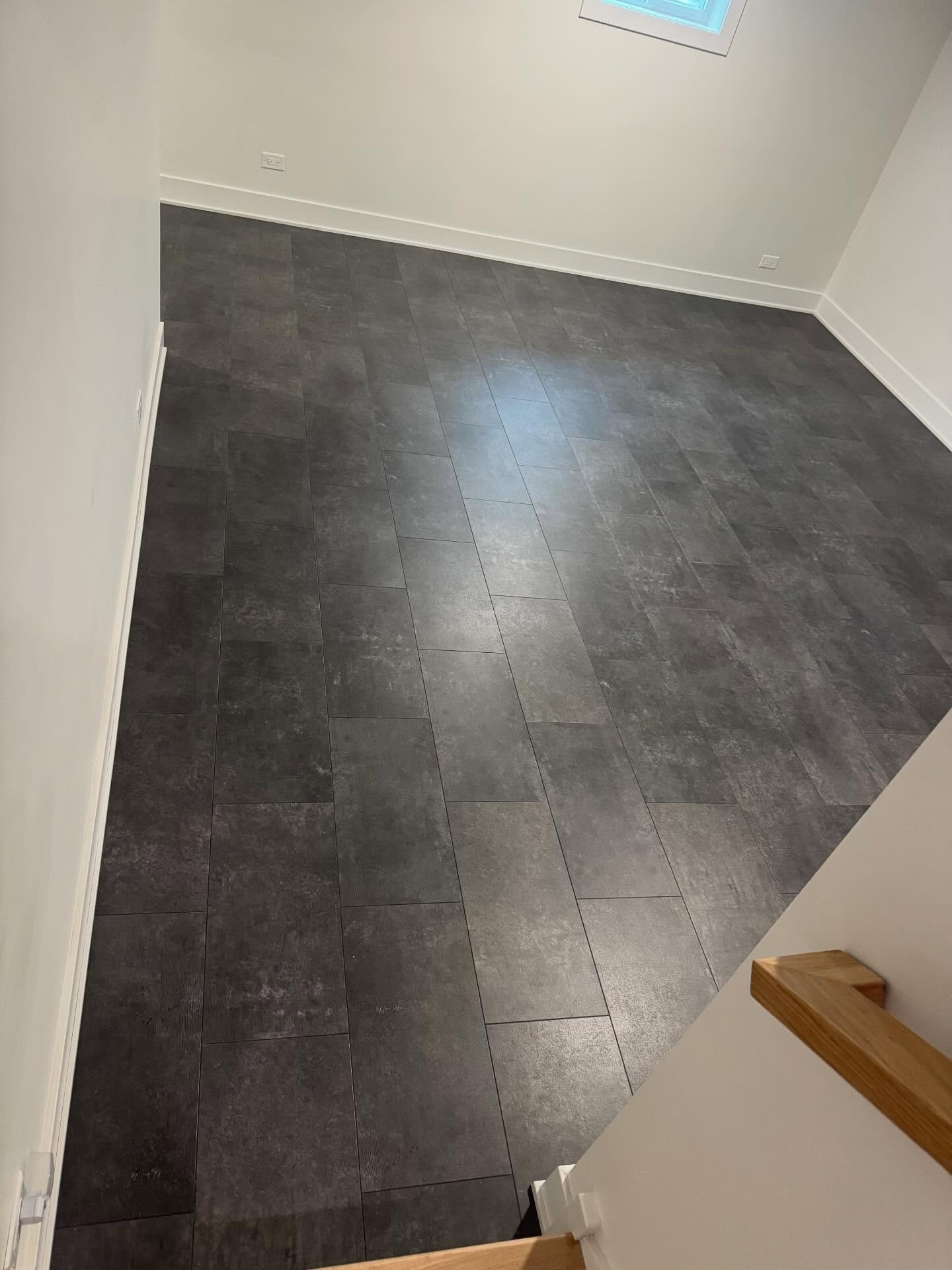 Product: LVP
Area Installed: Basement

#lvpflooring #homeremodeling #selfleveling #concreteleveling
