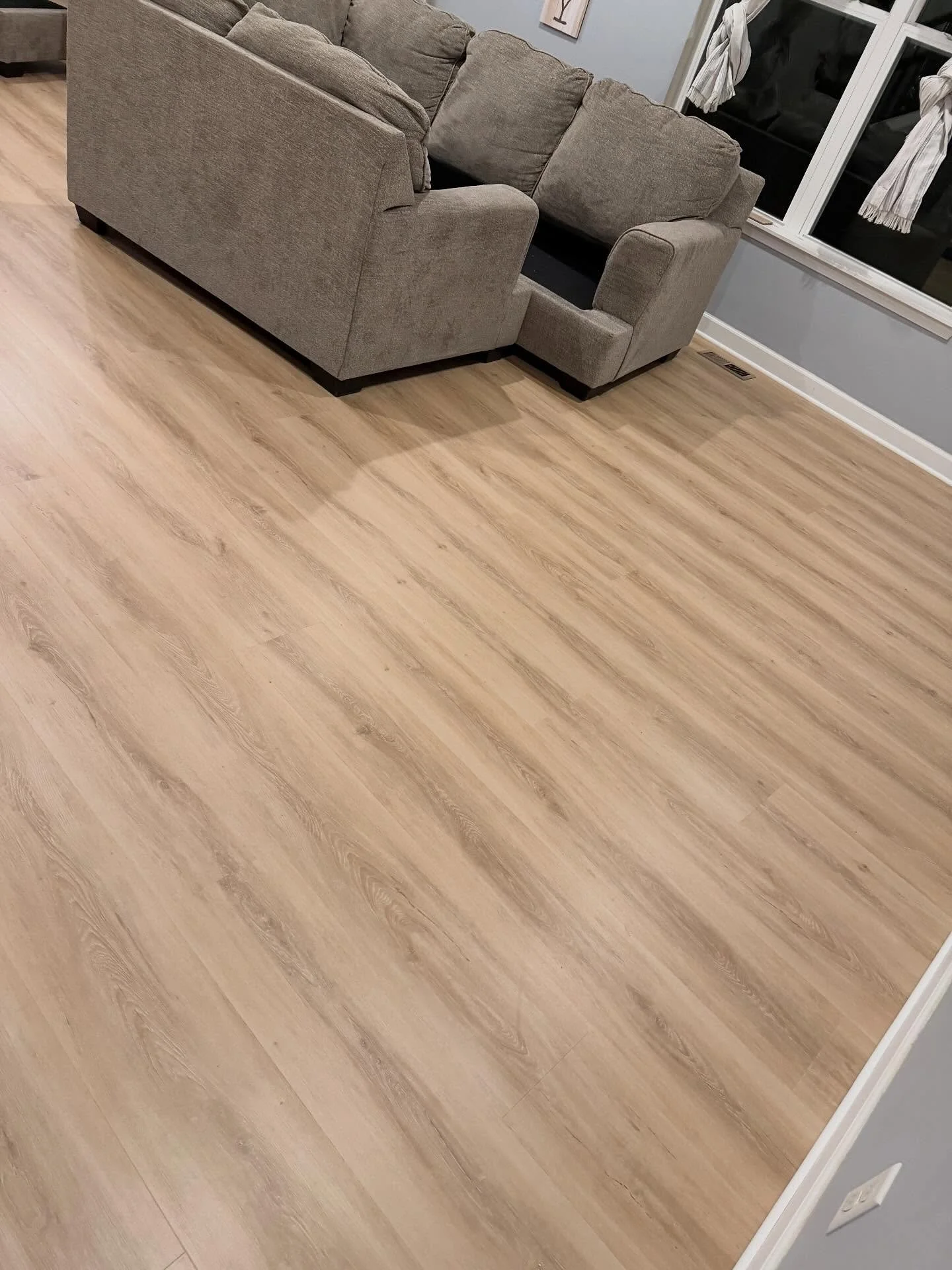 LVP floating floor