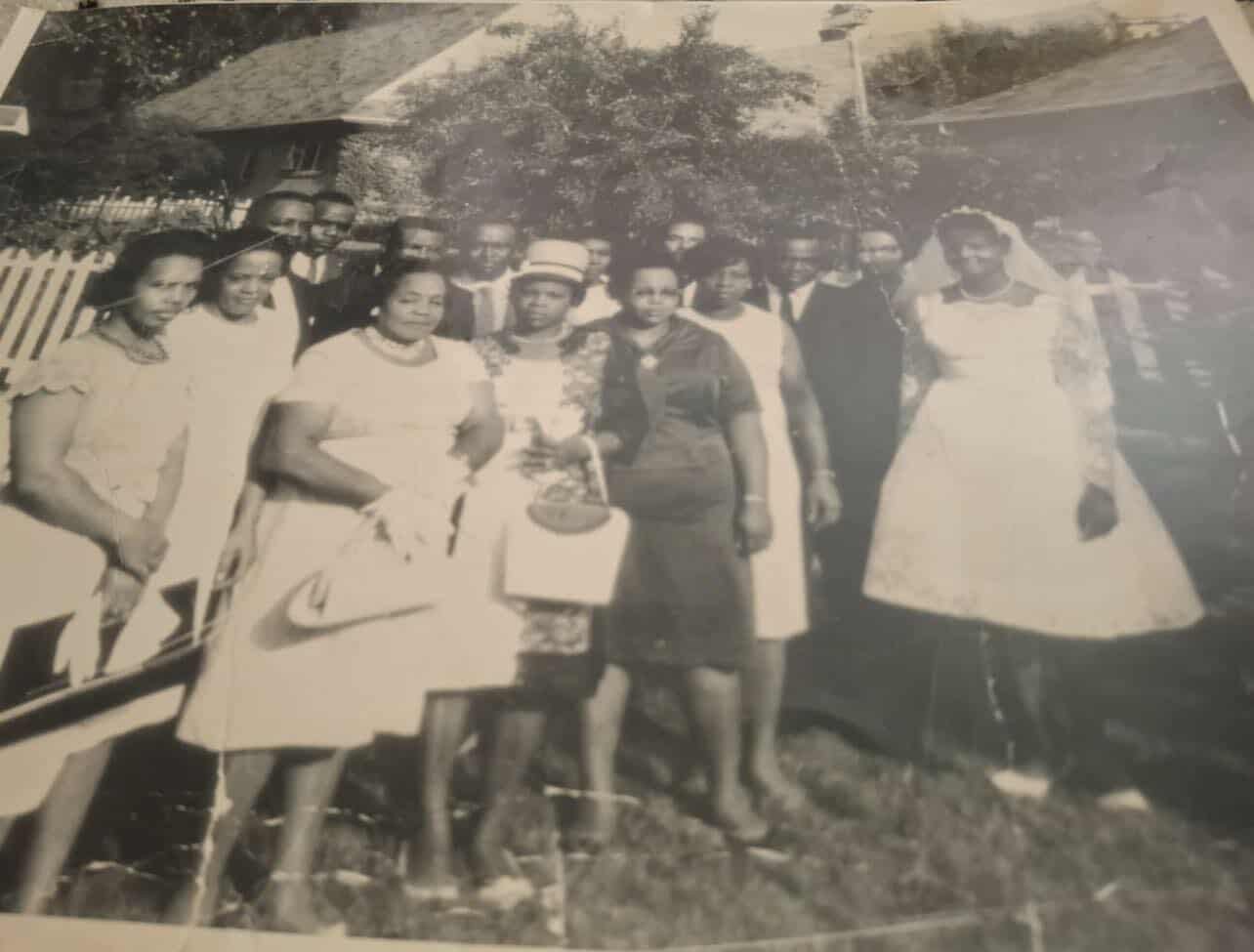 Aslee Malone and her children