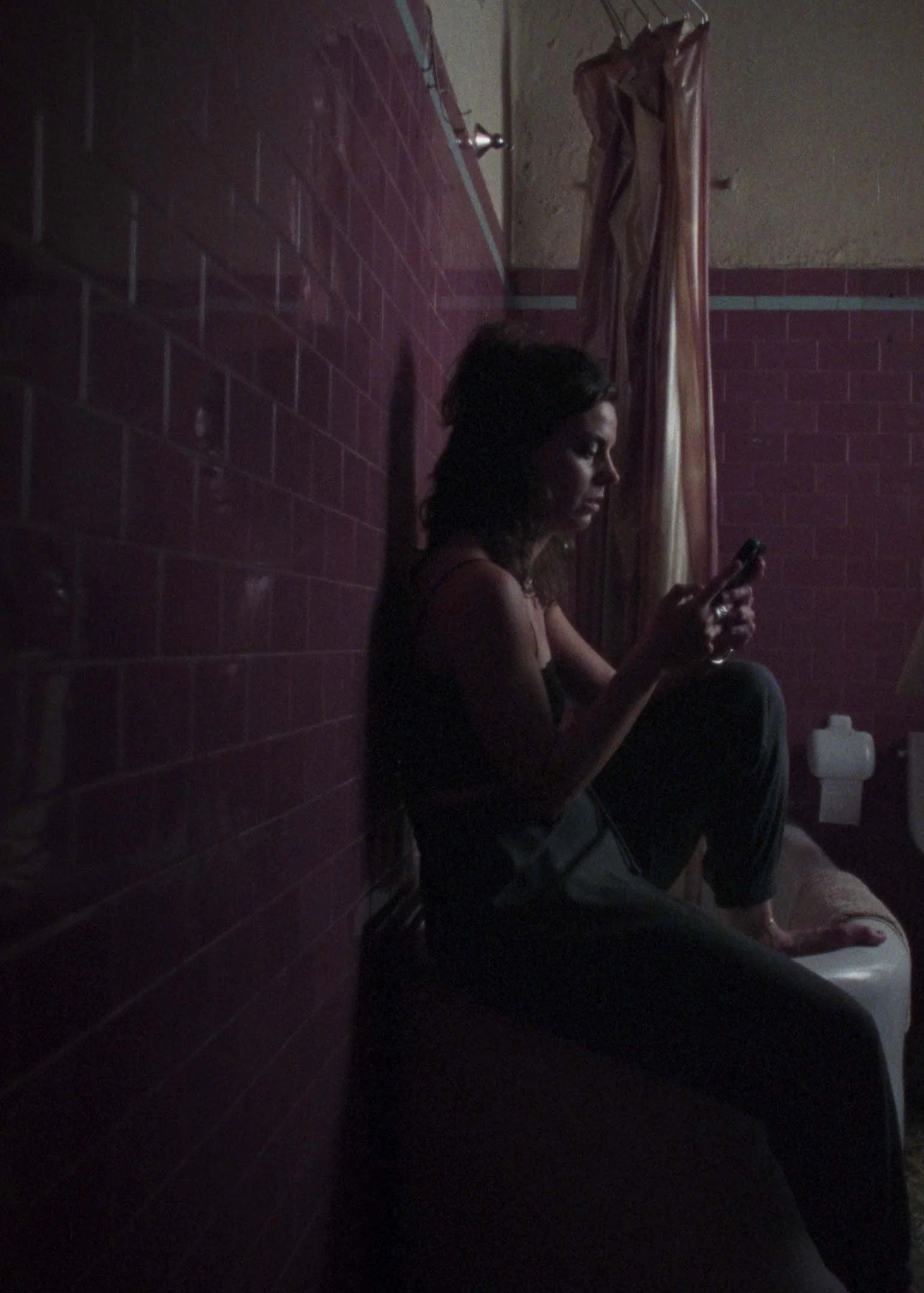 𝙴𝚂𝚃𝚁𝙴𝙻𝙻𝙰 𝙽𝙴𝙶𝚁𝙰 𝚋𝚢 𝚂𝚊𝚛𝚊 𝙼𝚊𝚛𝚝í𝚗𝚎𝚣 𝚂𝚊𝚗𝚣