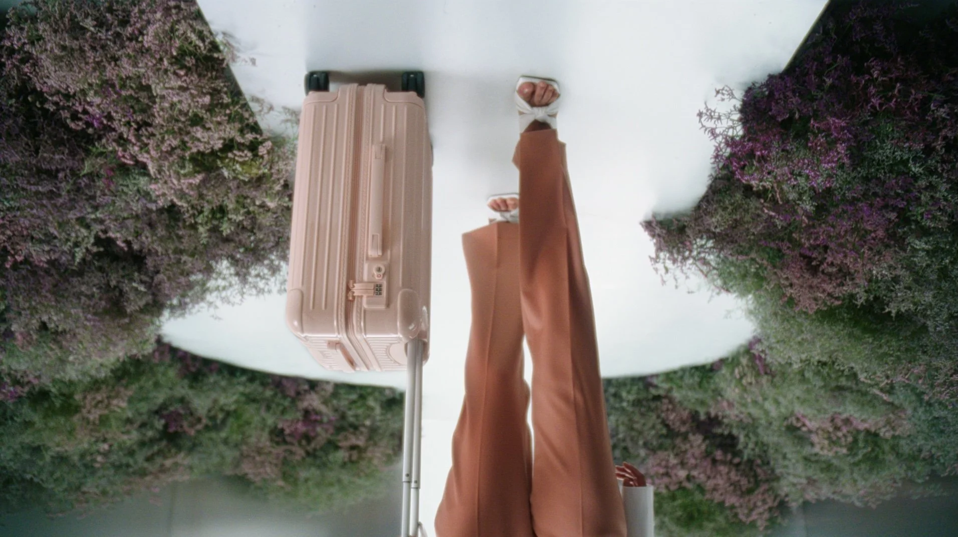 𝚁𝙸𝙼𝙾𝚆𝙰 𝚋𝚢 𝙿𝚒𝚎𝚛𝚘 . 𝙱𝚛𝚎𝚜𝚜𝚊𝚗 