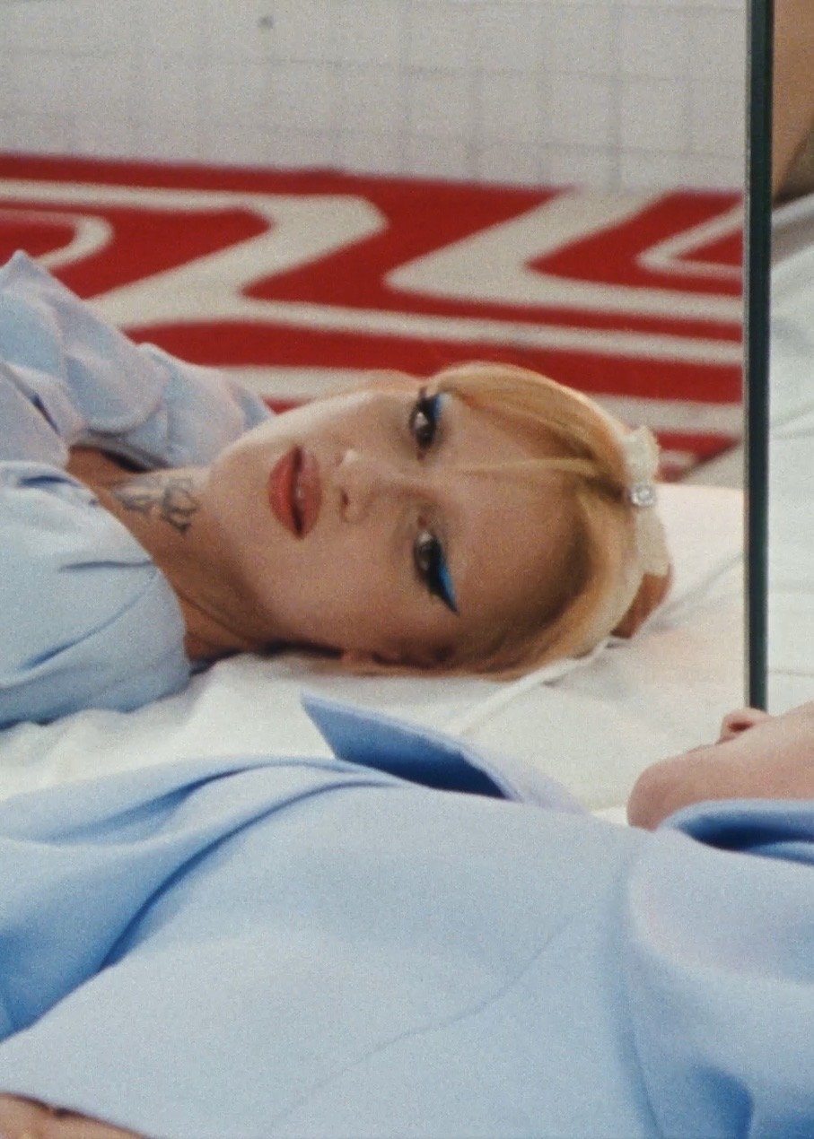 𝙲𝚄𝙰𝚃𝚁𝙾 𝙱𝙾𝙳𝙰𝚂 𝚋𝚢 𝙺𝙸𝙽𝙺𝙸 