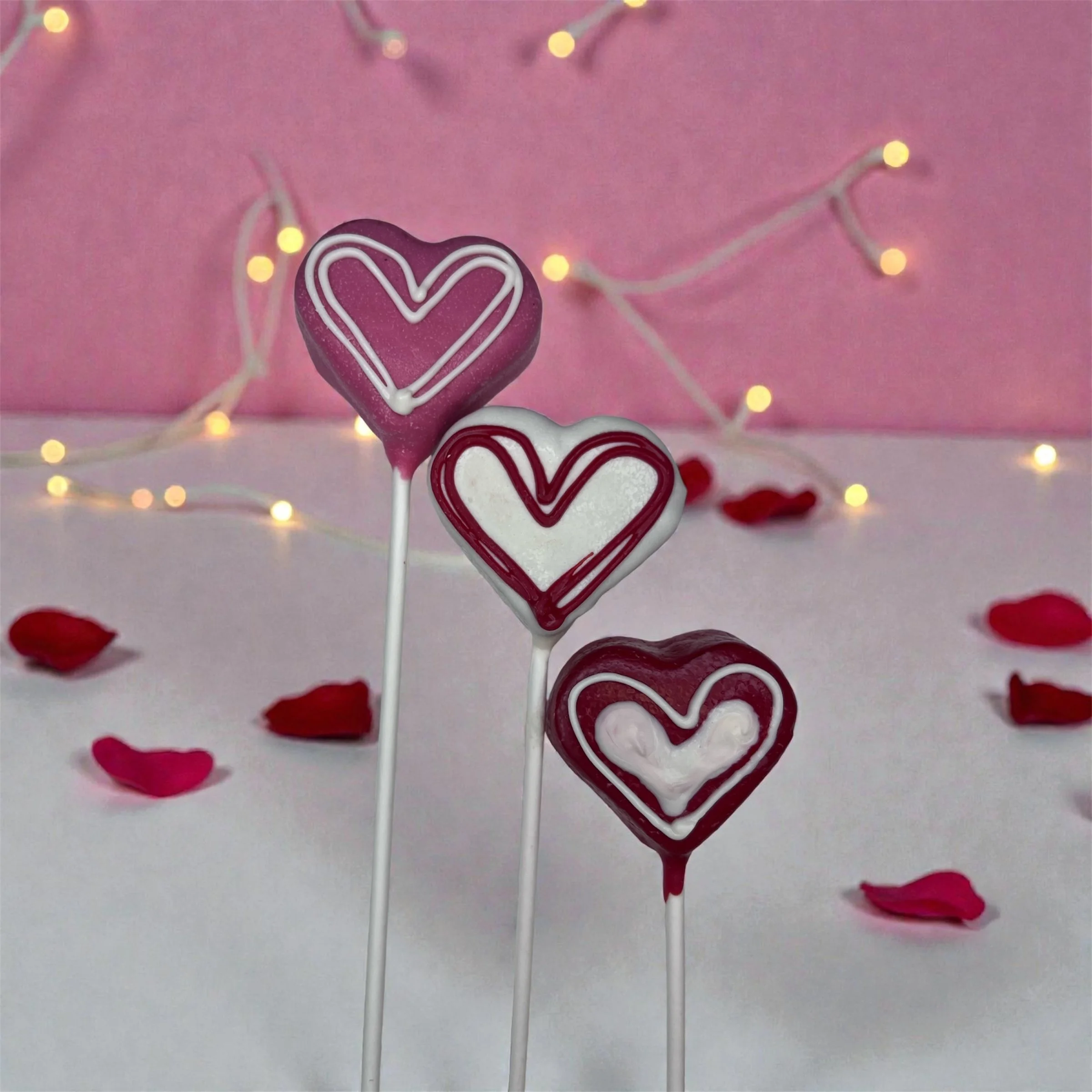 6 Strawberry “Loveberry Bliss” Cake Pop Box