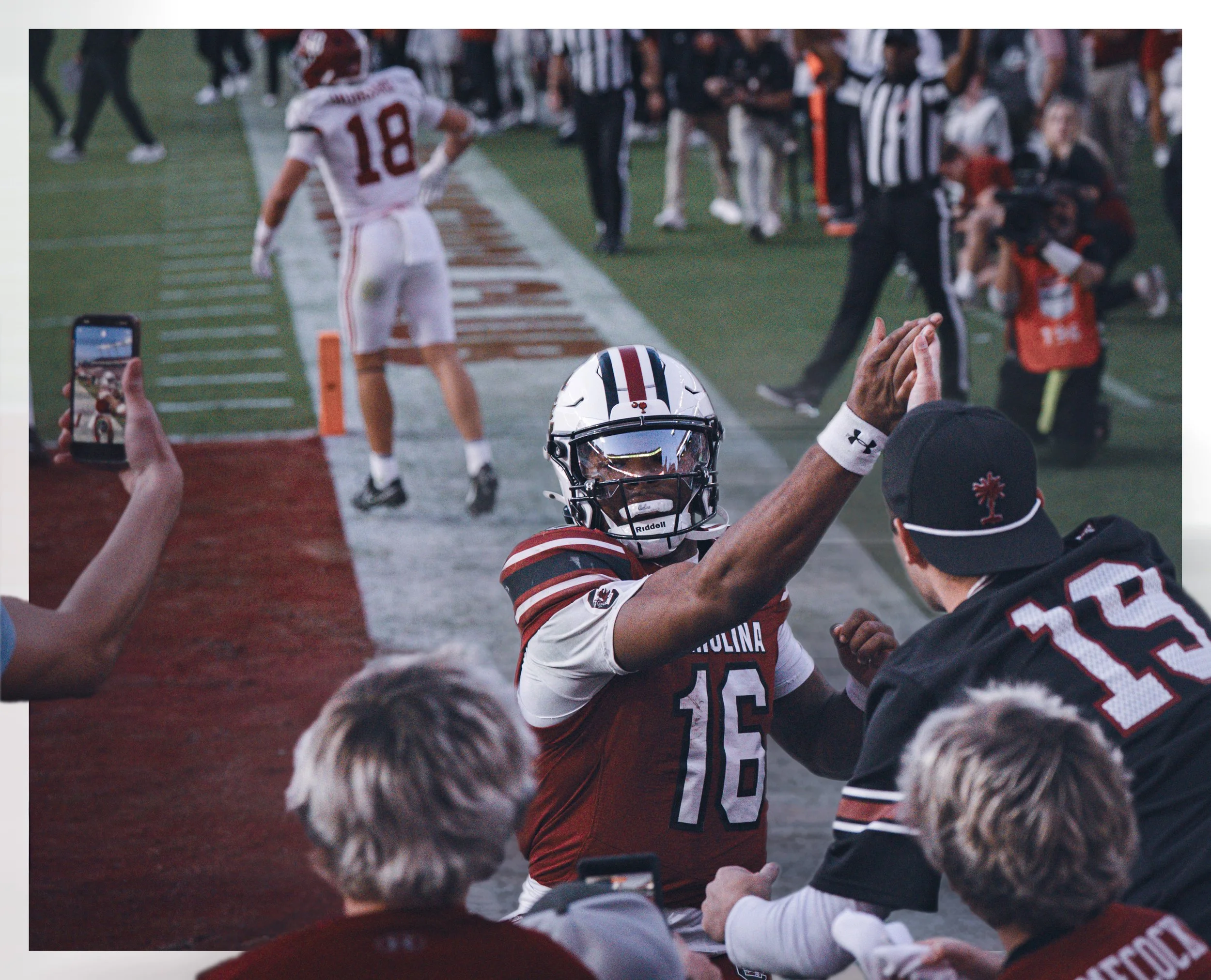 DSC00072 v2e (UTEP) blur border.jpg