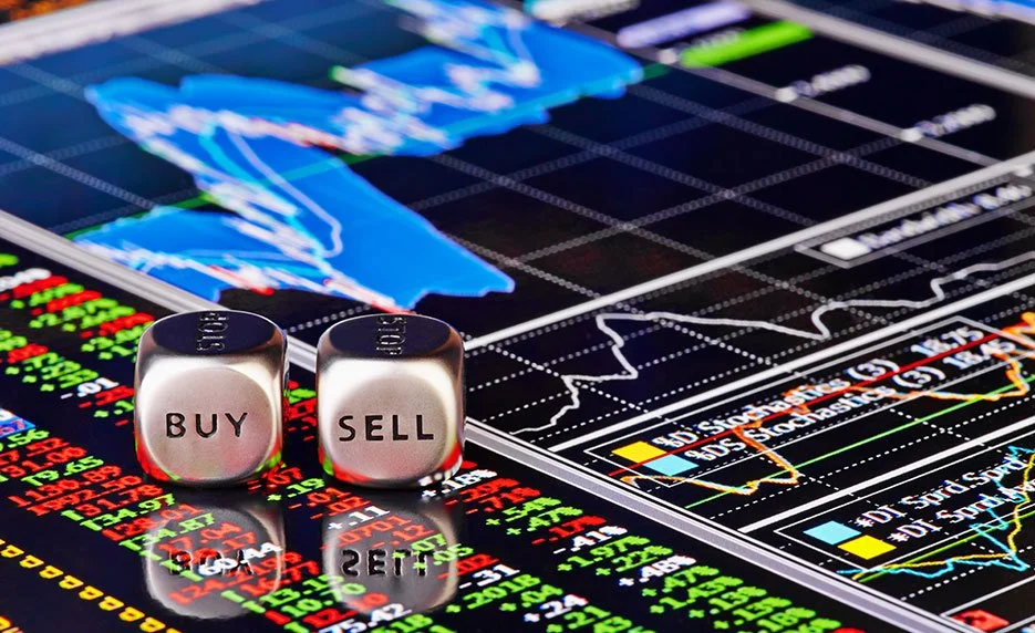 The Predictive Power of EV/EBITDA in Equity Returns