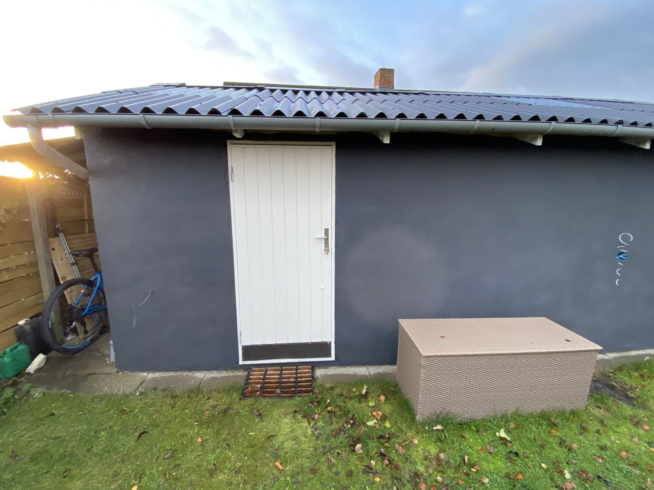 Før billede af den gamle trædør