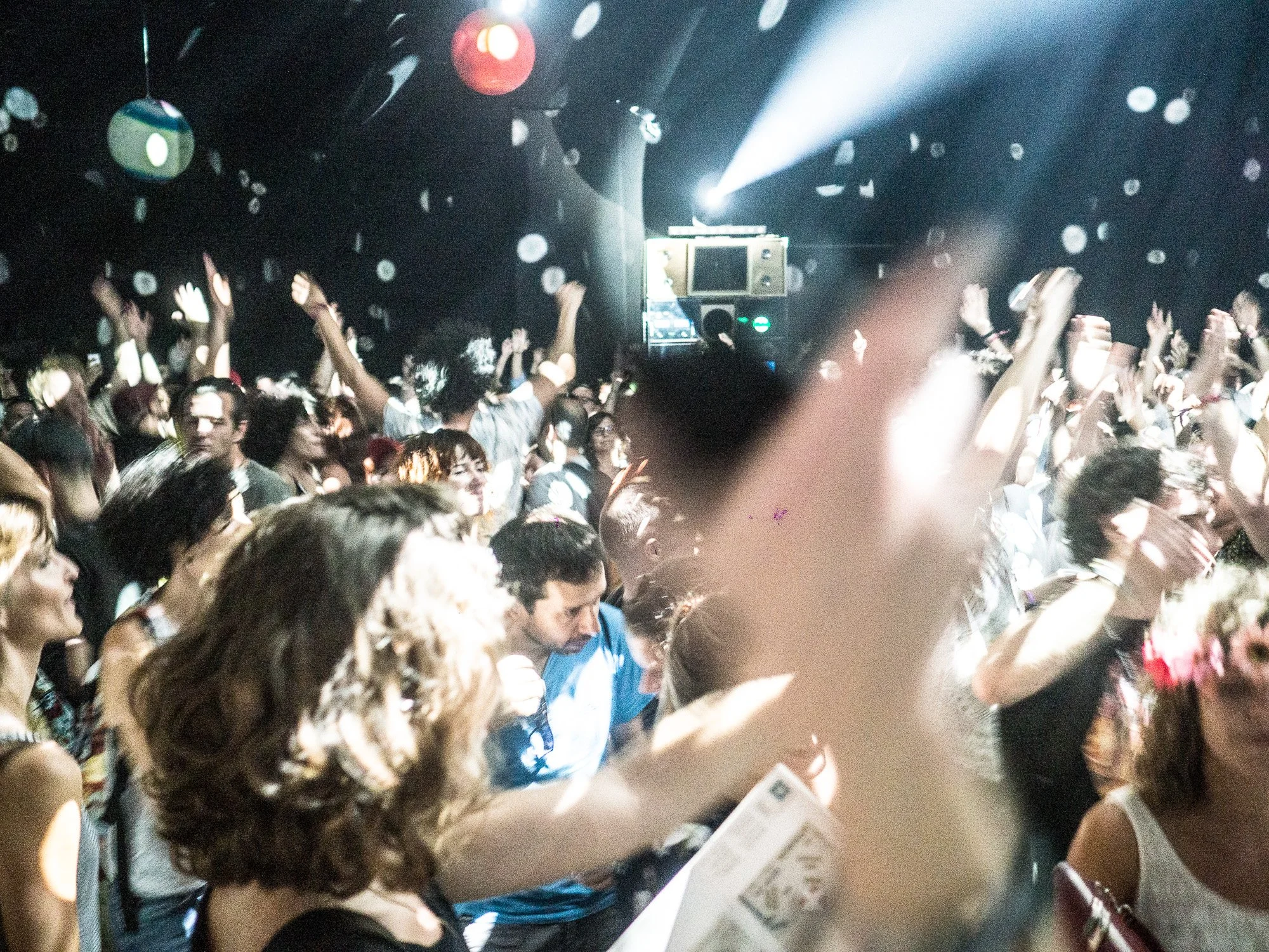 despacio sonar 18-24.jpg