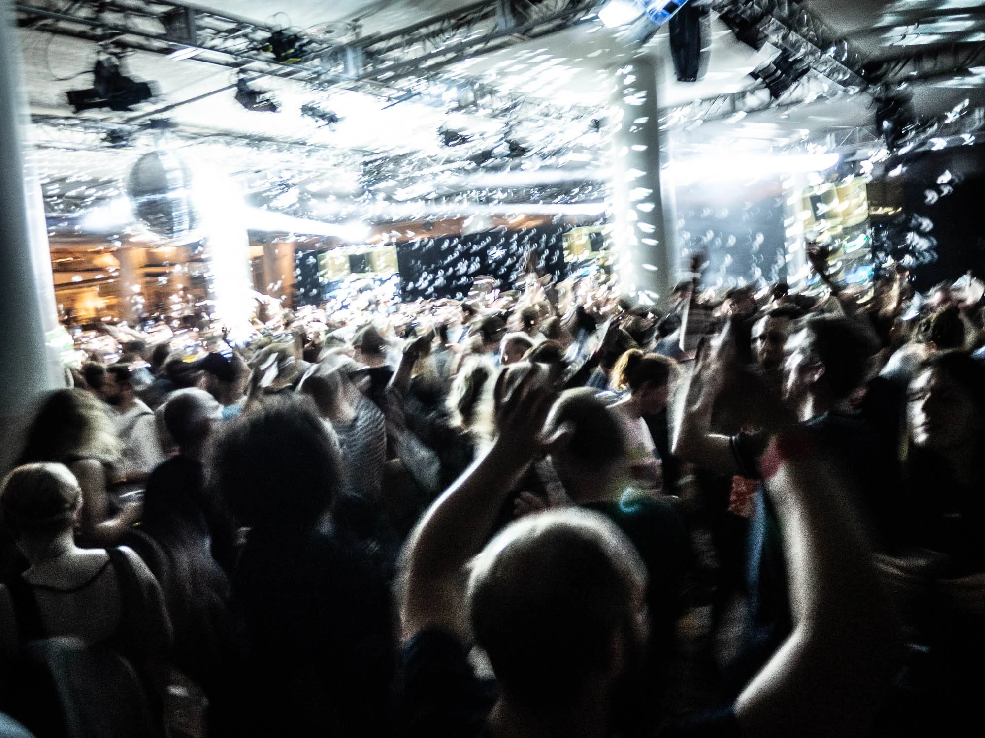 despacio Meltdown 18-16.jpg