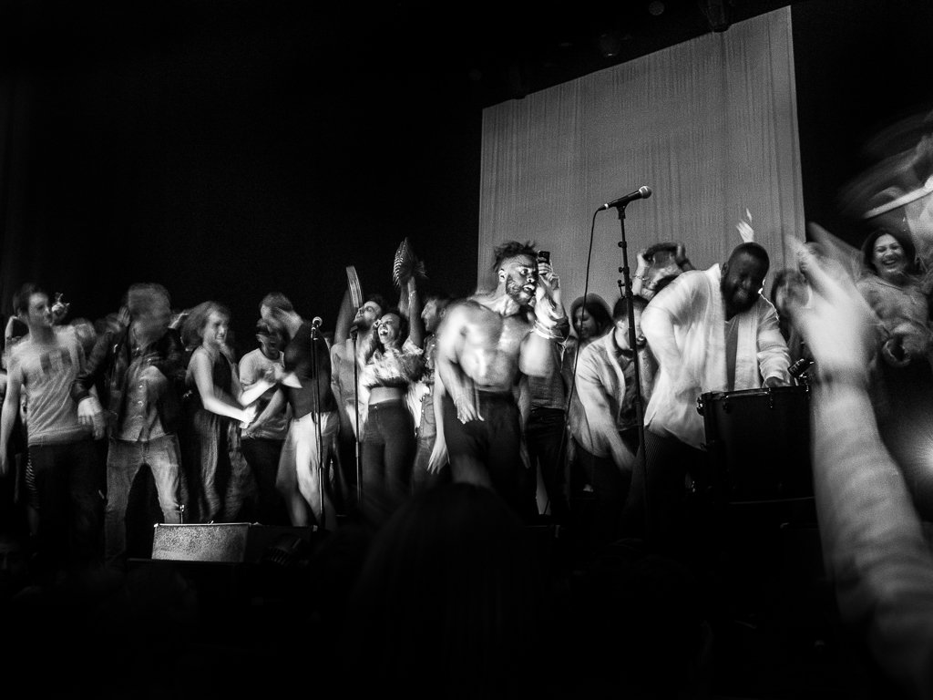 young fathers-32.jpg