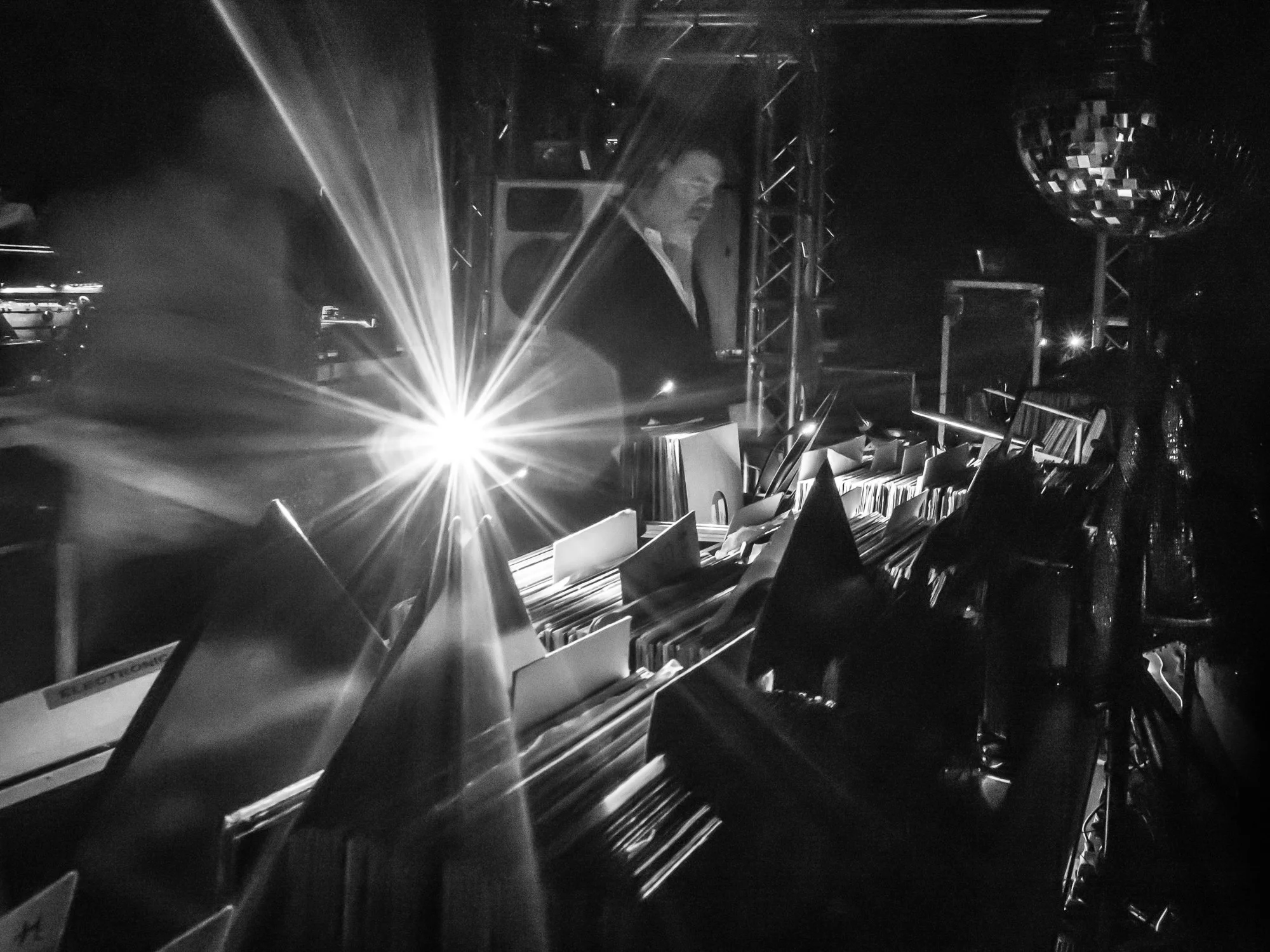 despacio jungle roundhouse-17.jpg