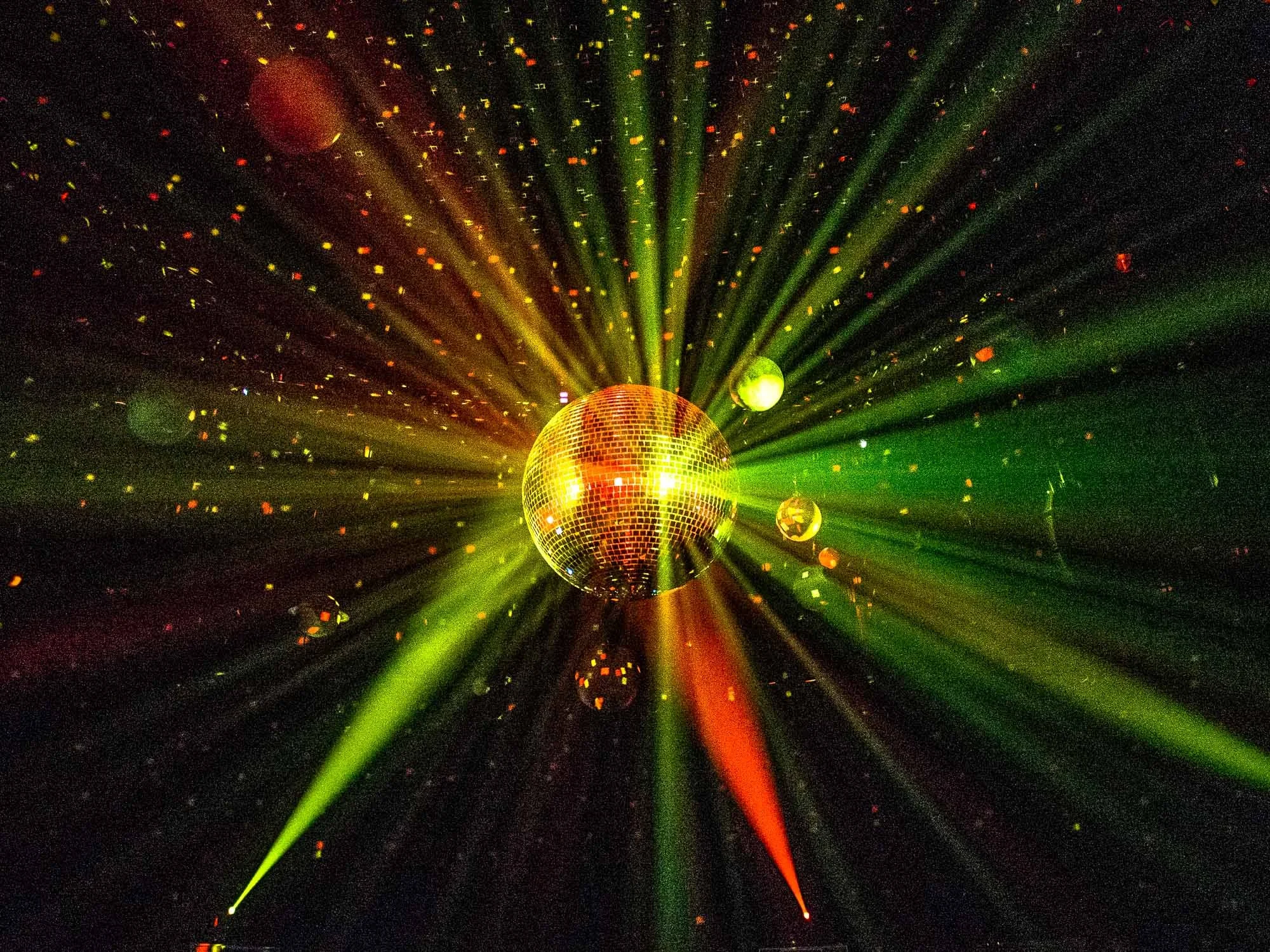 despacio roundhouse 14-10.jpg