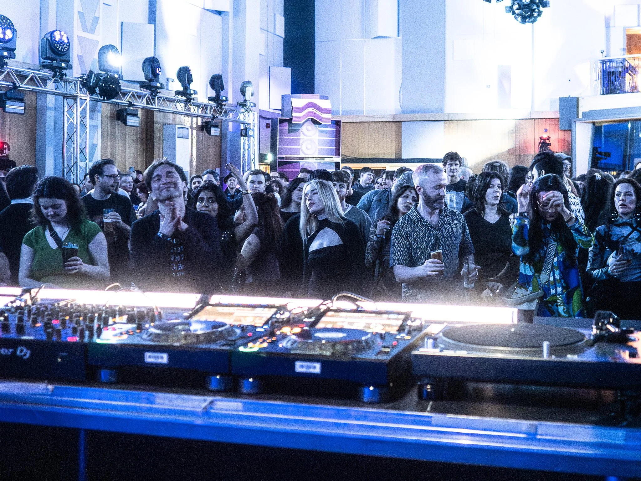 abbey rd rave recording-81.jpg