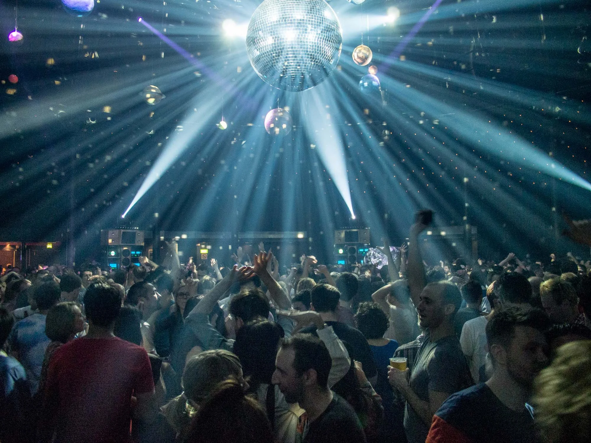 despacio roundhouse 14-2.jpg