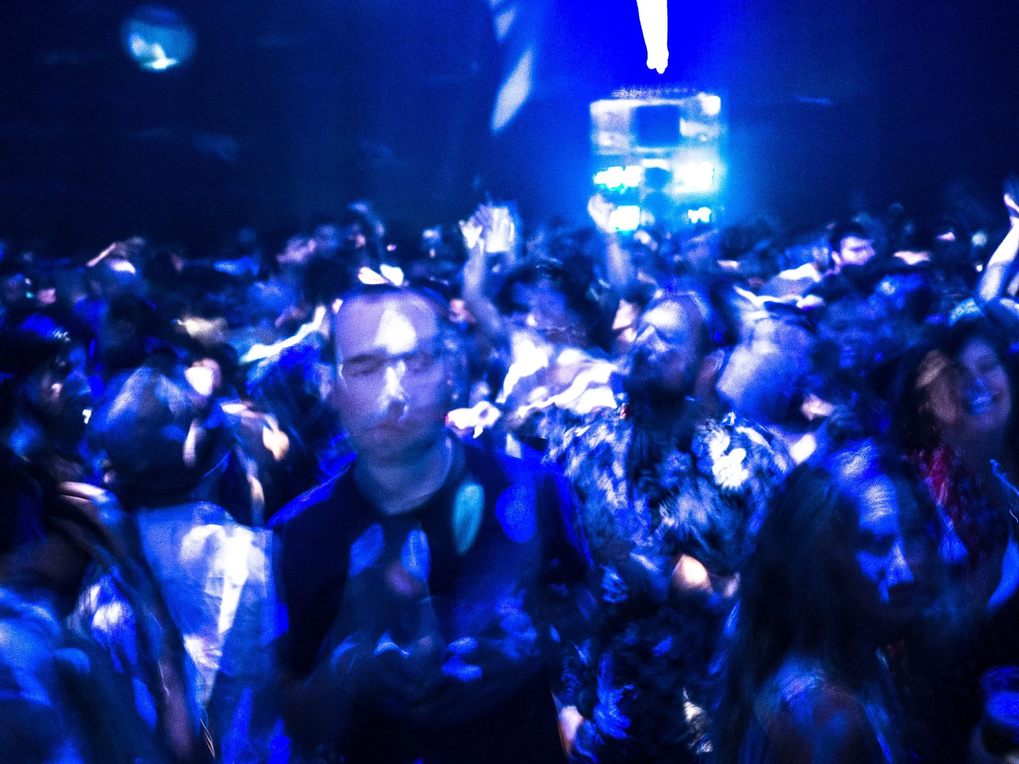 despacio sonar 18-10.jpg