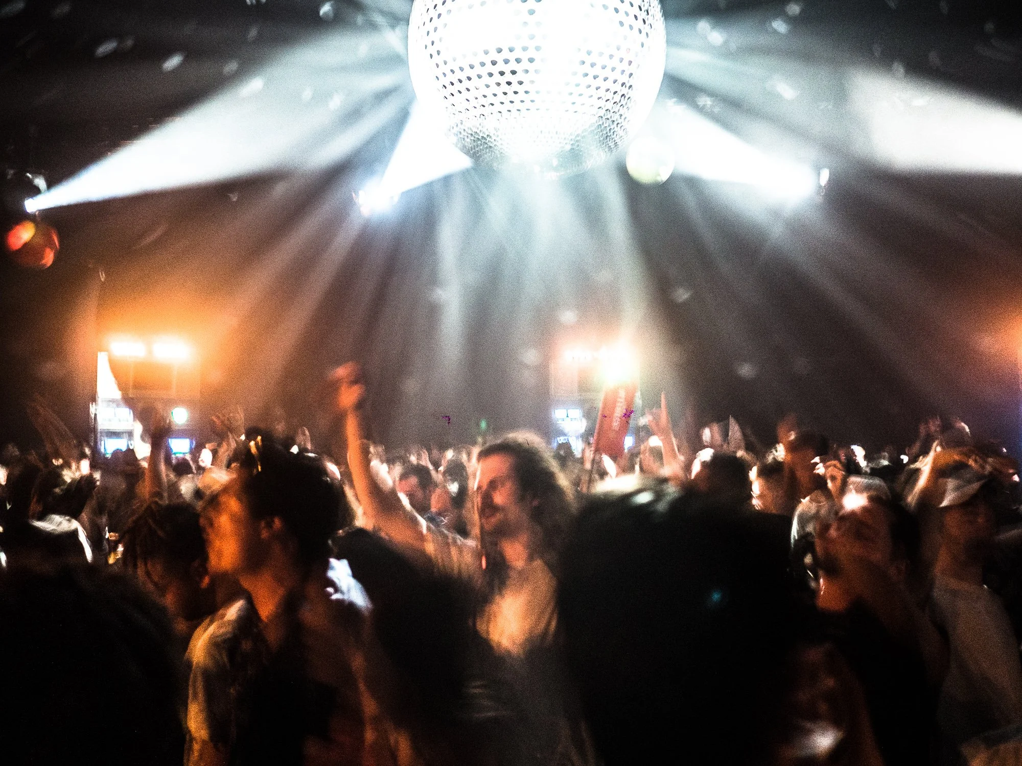 despacio sonar 18-15.jpg