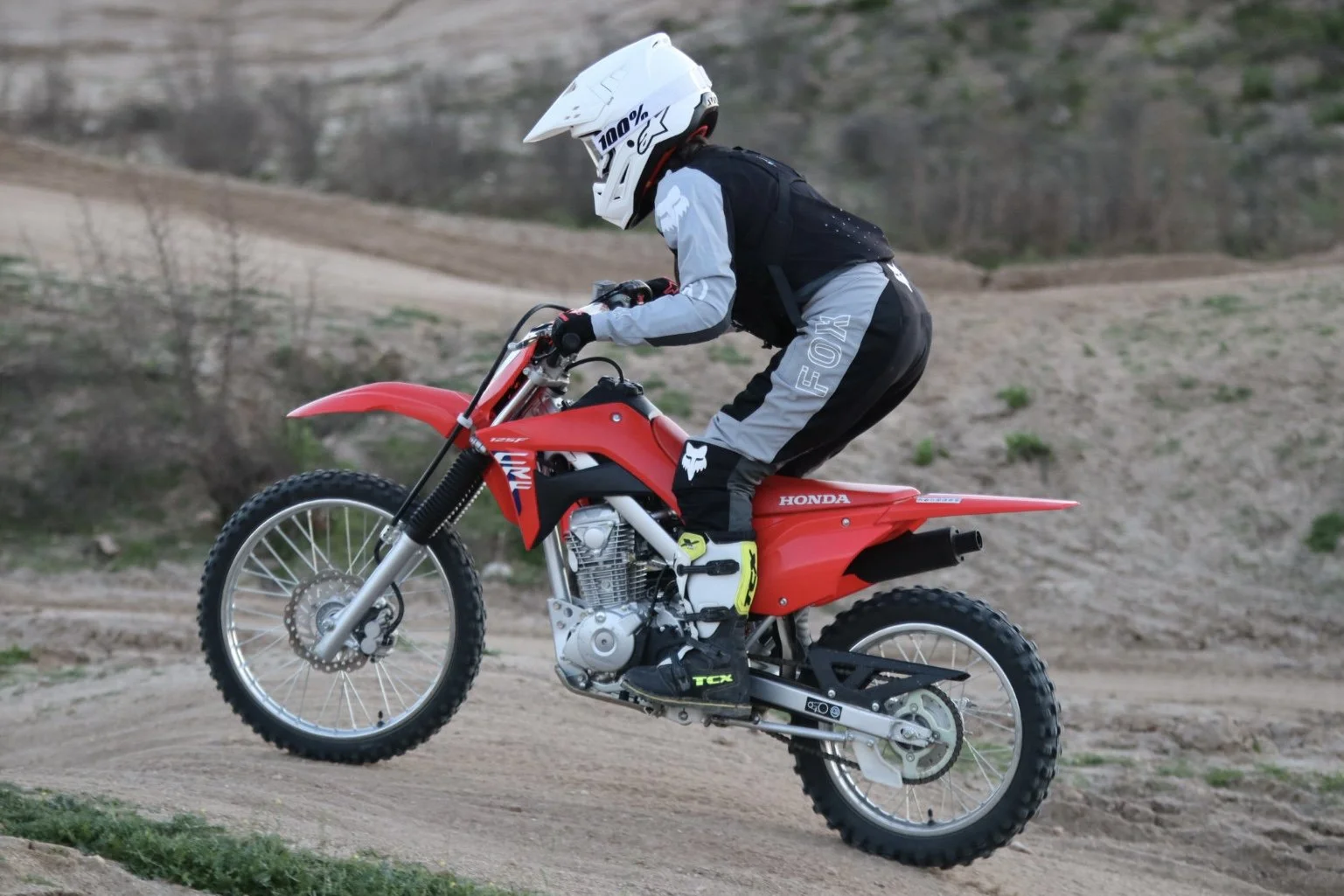curso-mujeres-moto-campo-814trail (7).jpg