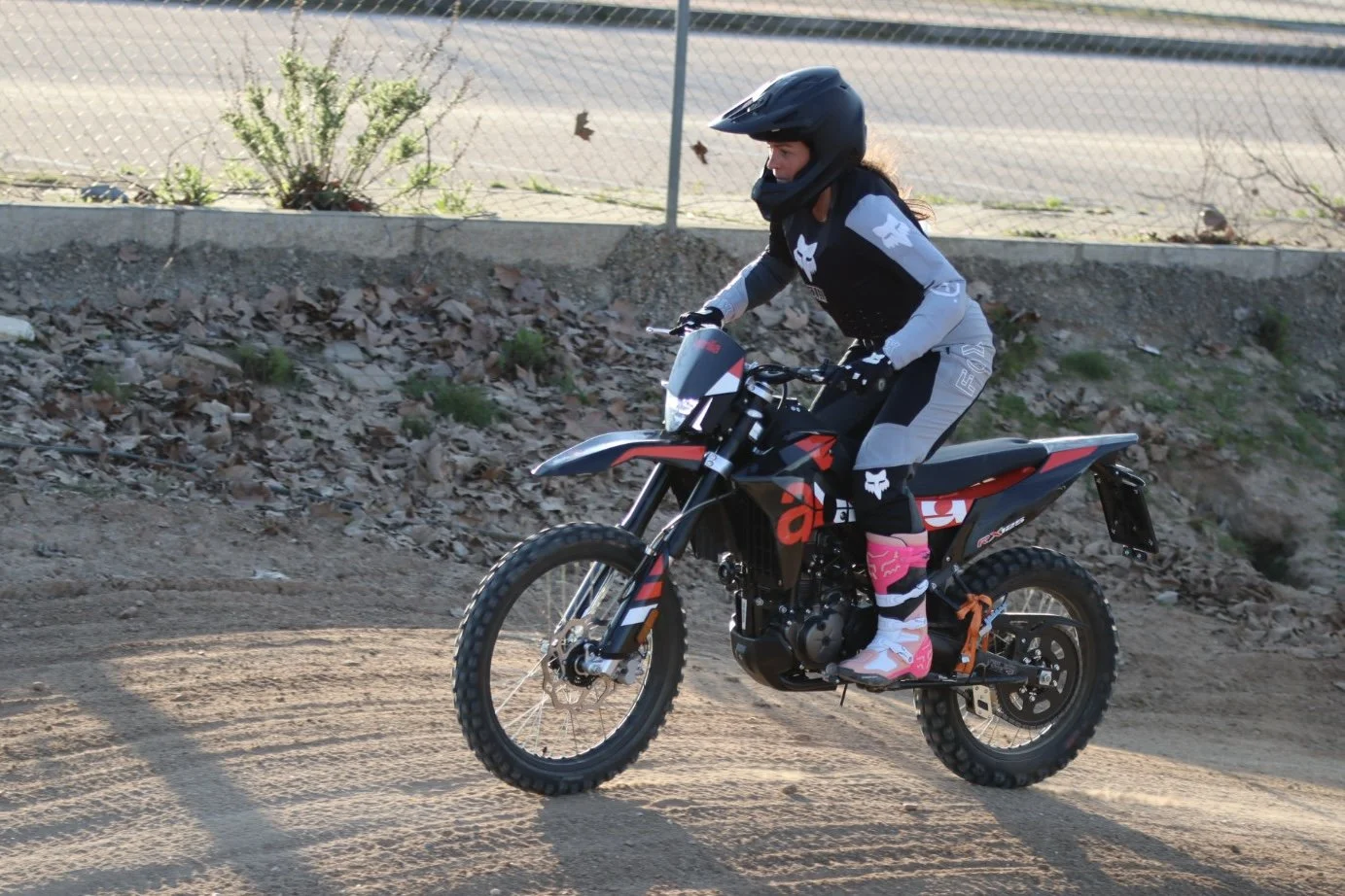 curso-mujeres-moto-campo-814trail (11).jpg