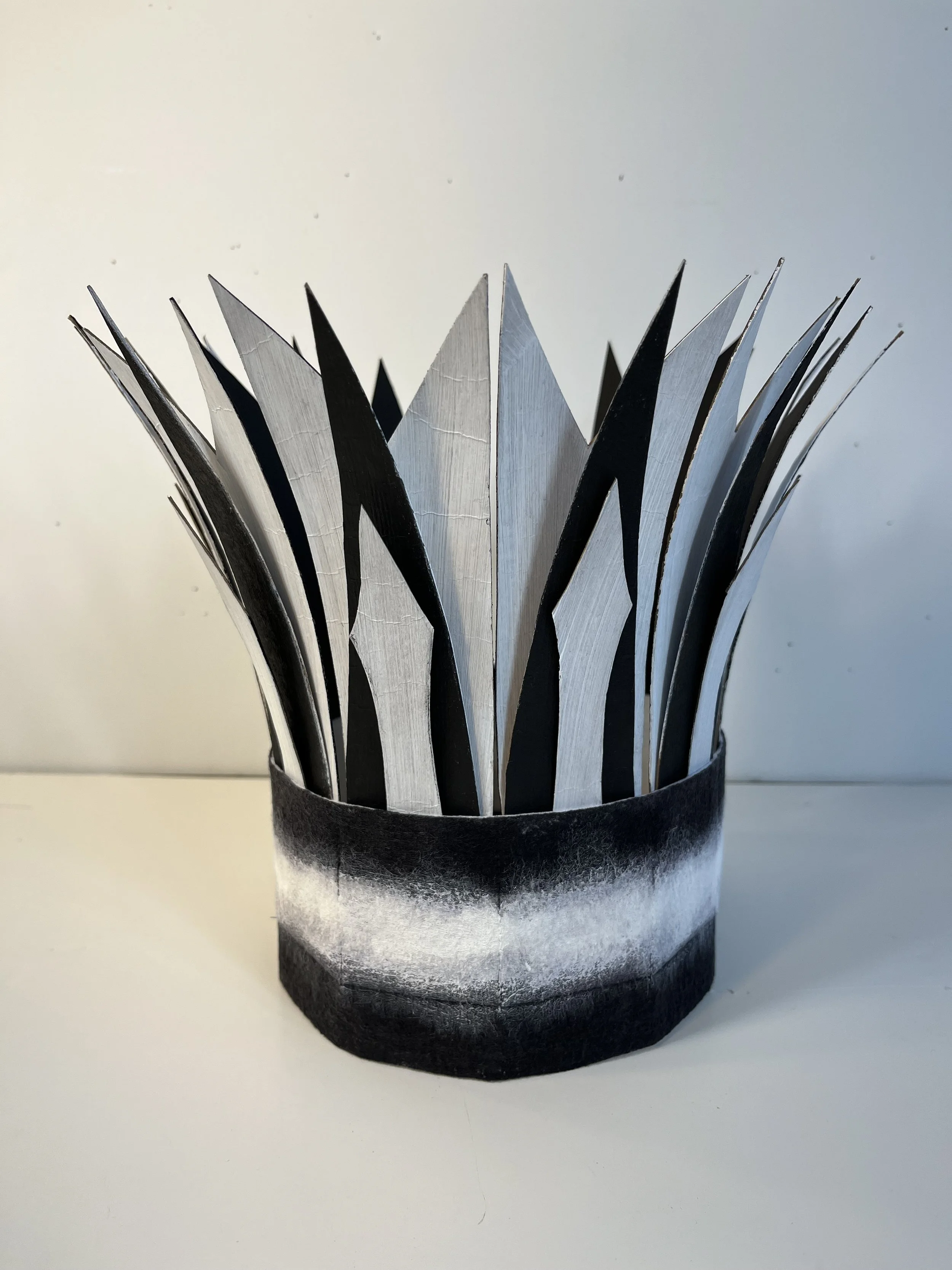 The Royalsl:  Black and White