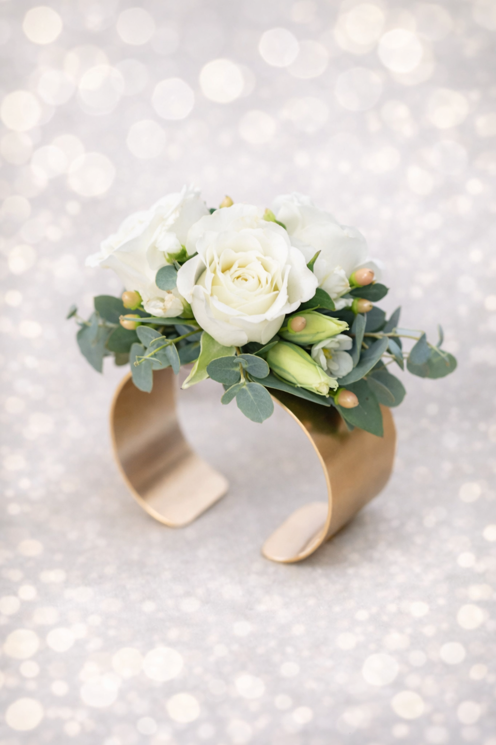 White Spray Rose Corsage.png