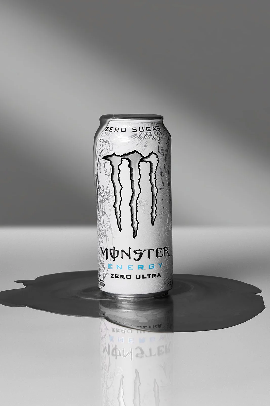 SN_MonsterEnergy_ZeroUltra_LookA_HeroShot_18110-003.jpg