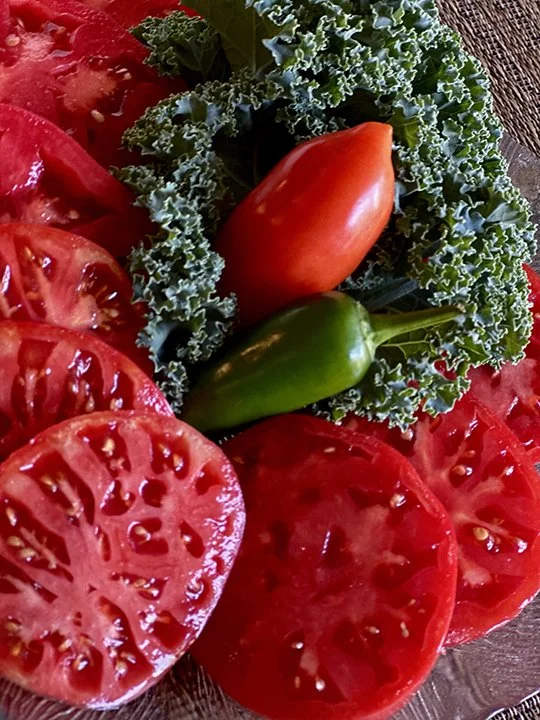 Annies Cooking Tonight Sliced Tomatoes.jpg