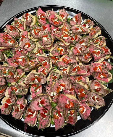 Annies Cooking Tonight Catering Appetizer Meat.png